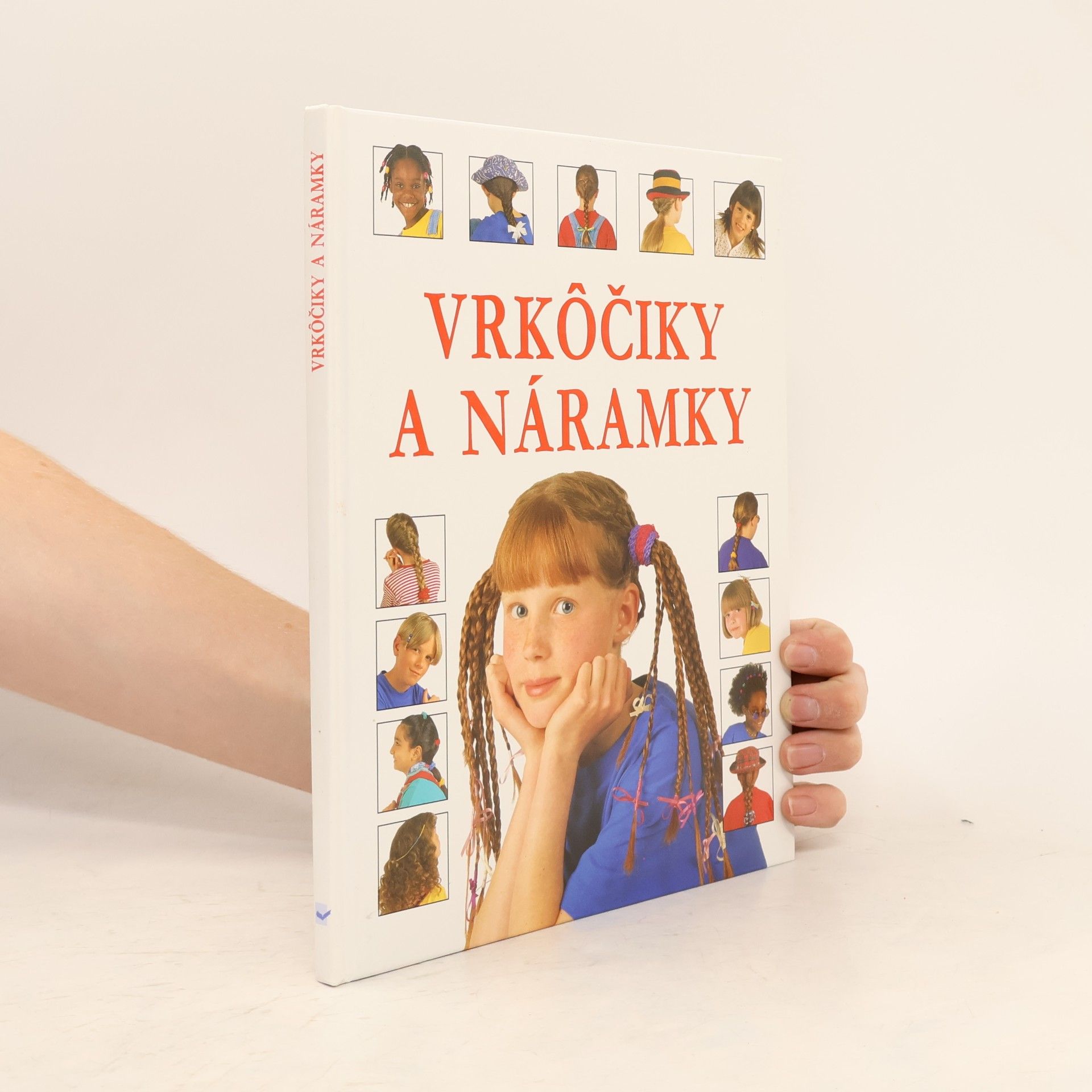 Fiona Watt Vrkôčiky a náramky