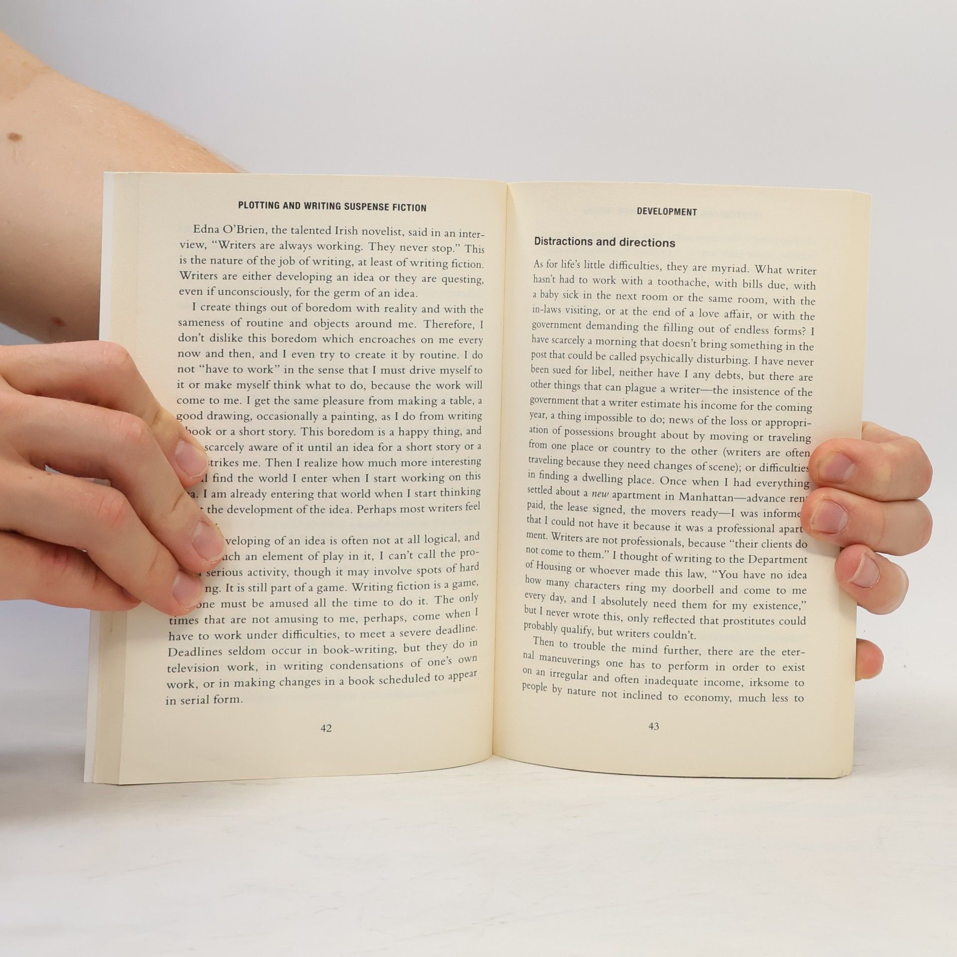 Patricia Highsmith Plotting and Writing Suspense Fiction