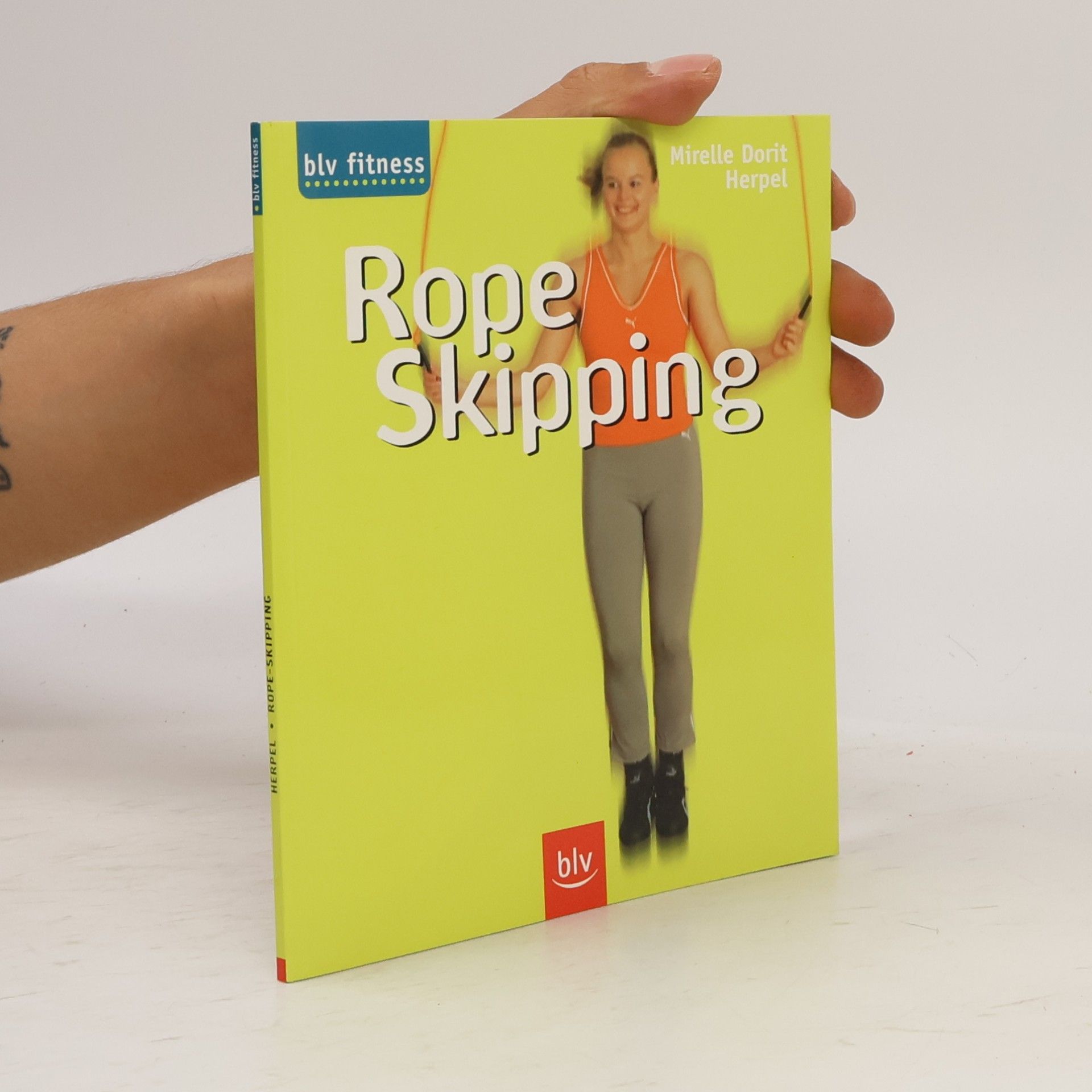 Mirelle Dorit Herpel Rope skipping
