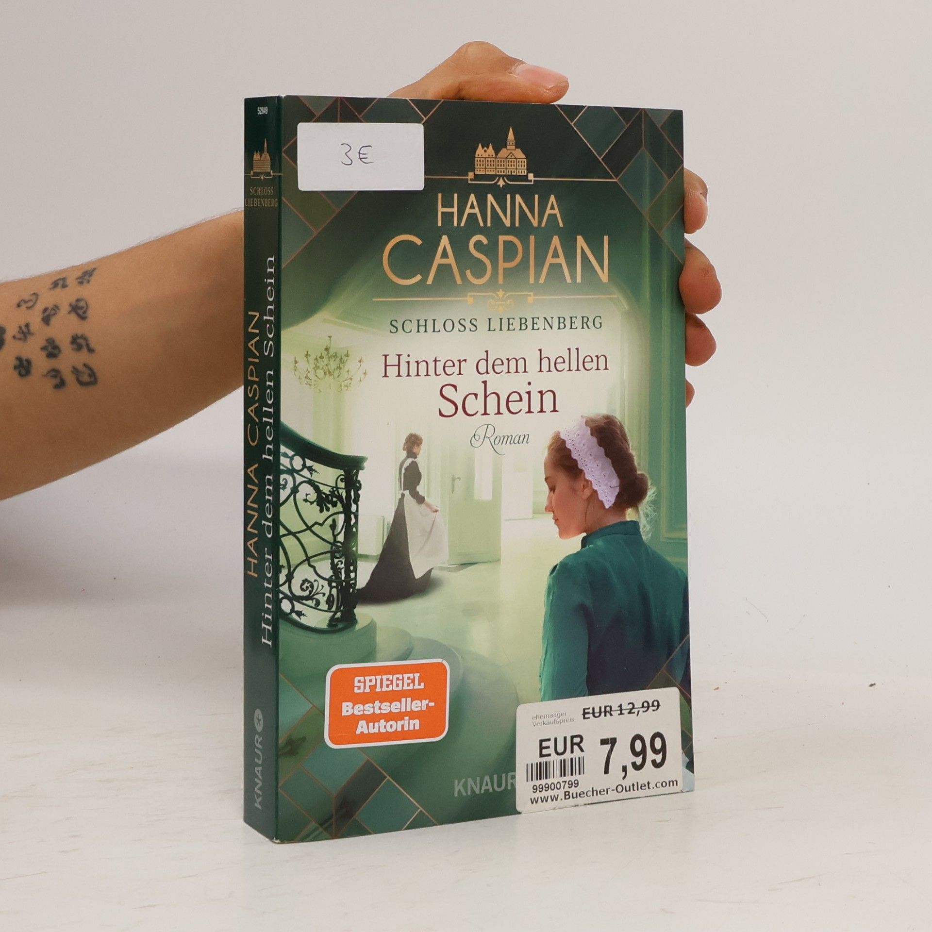 Hanna Caspian Schloss Liebenberg. Hinter dem hellen Schein.