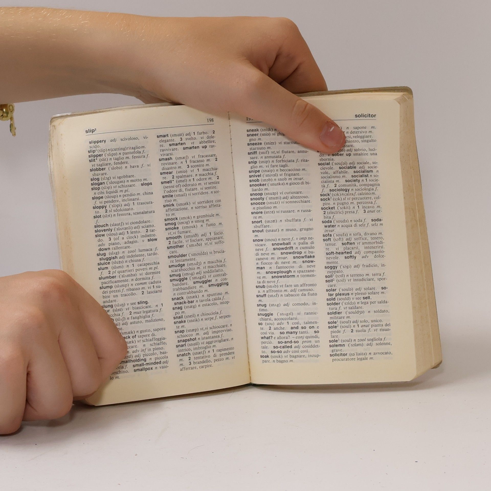 Hamlyn Publishing Group Dizionario