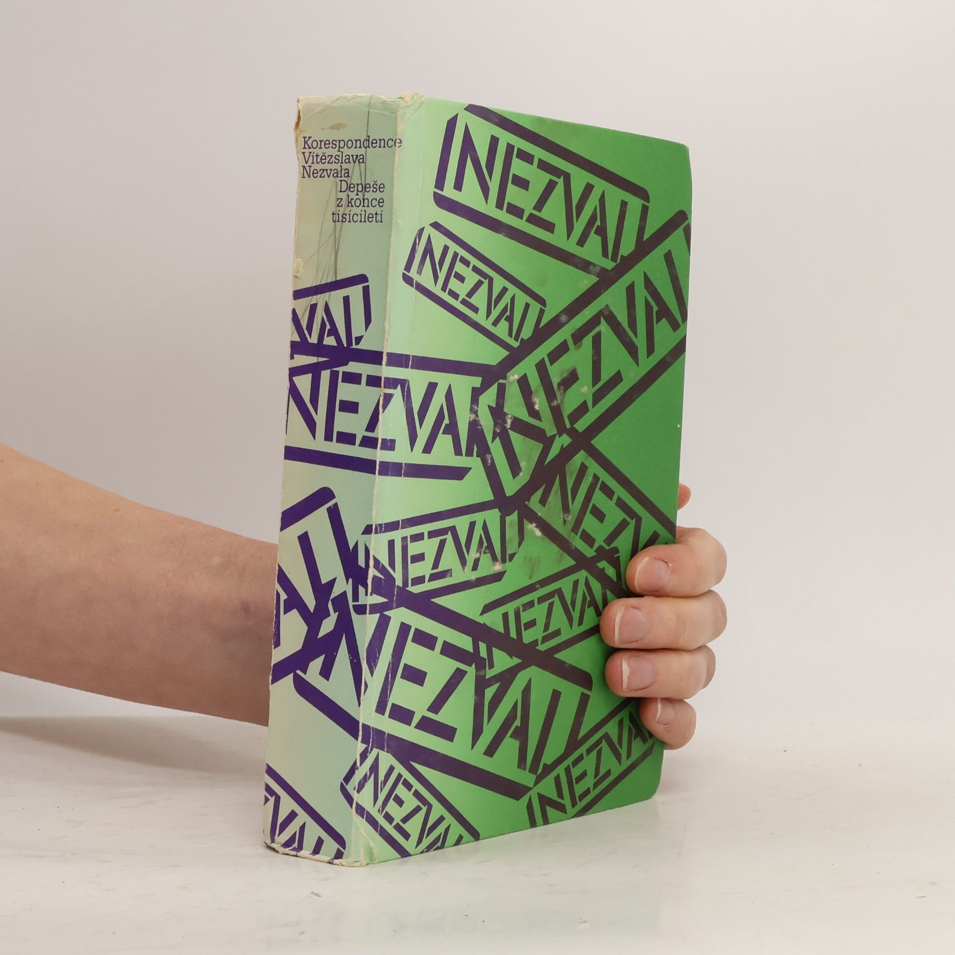 Various authors Depeše z konce tisíciletí. Korespondence Vítězslava Nezvala