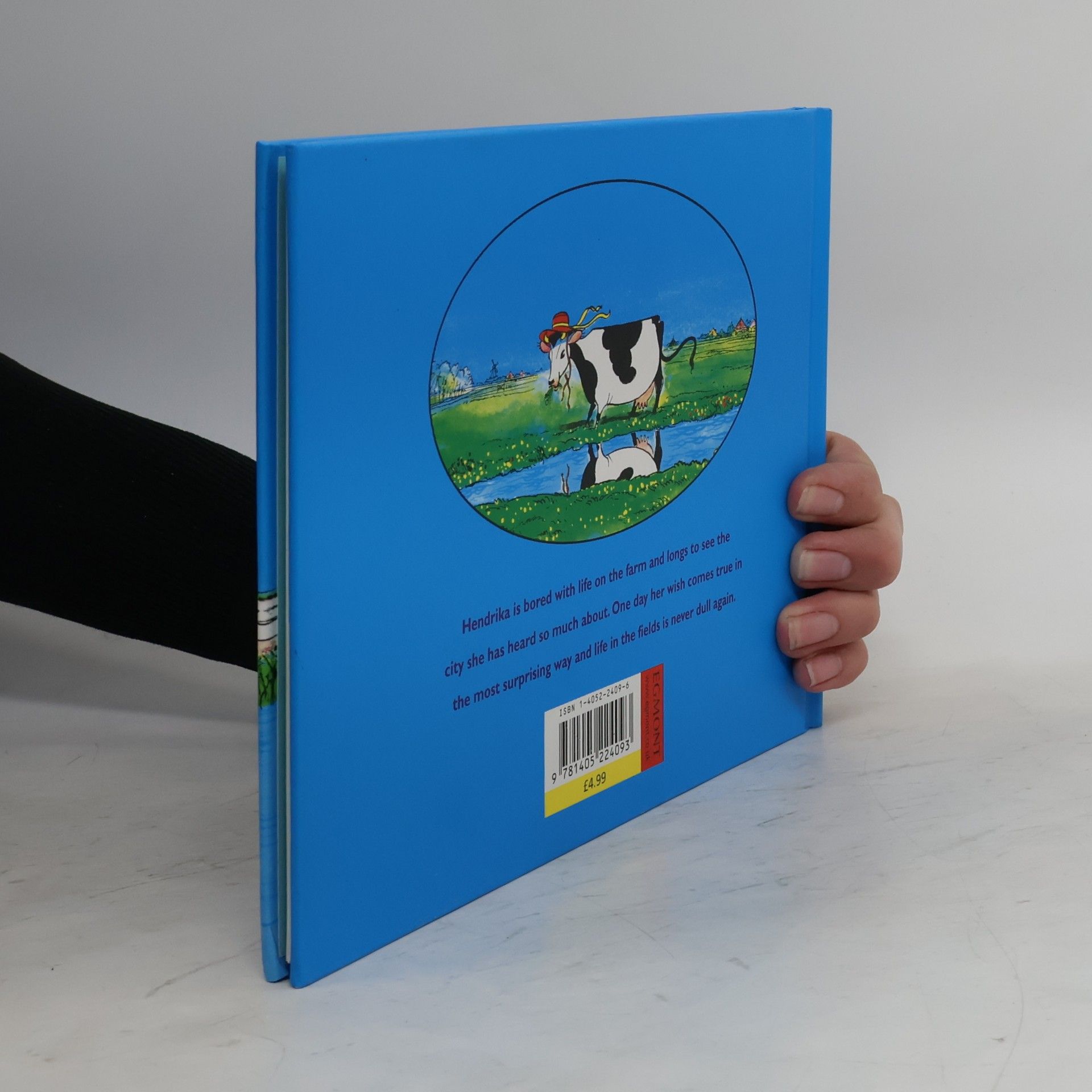Peter Spier The Cow Who Fell in the Canal