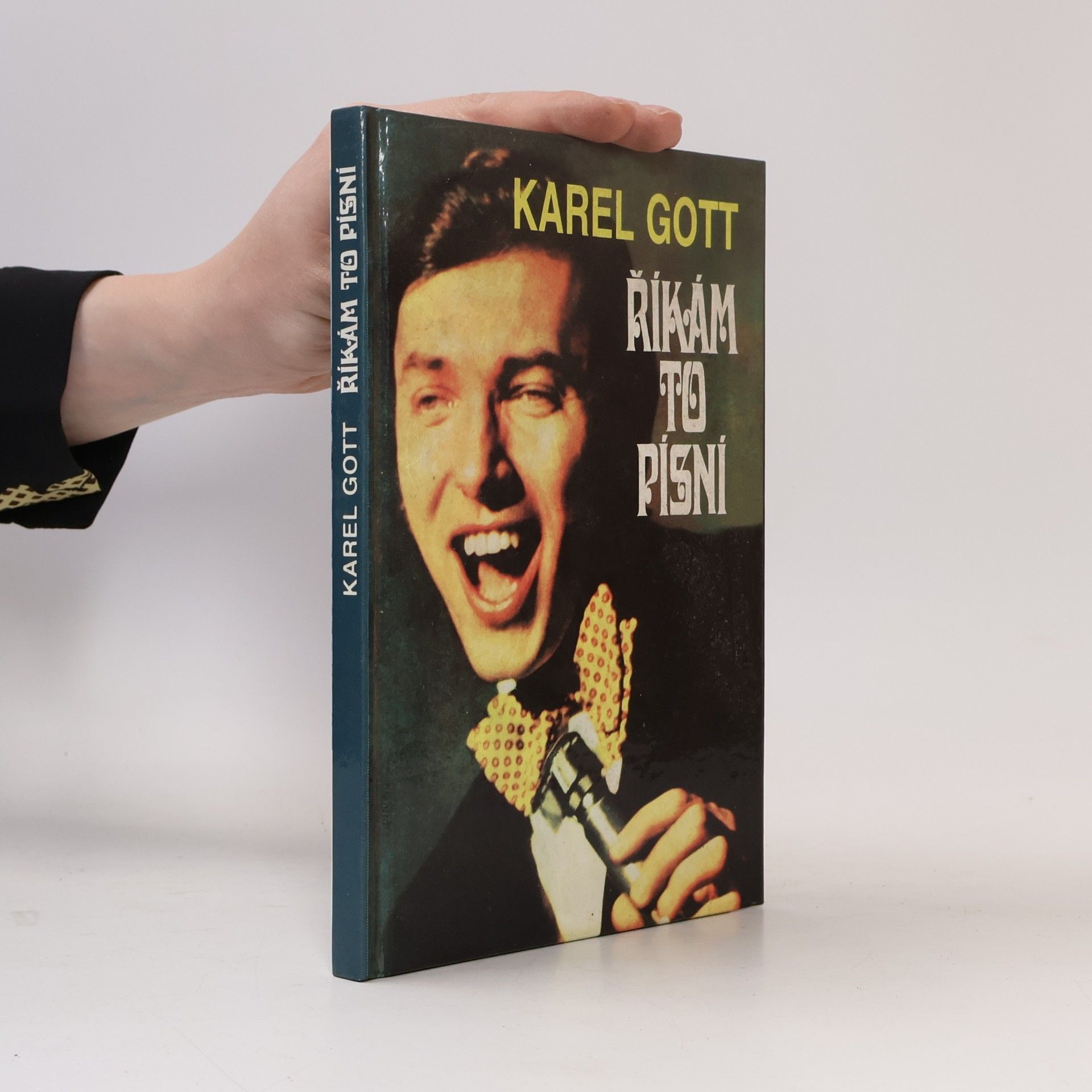Karel Gott Říkám to písní