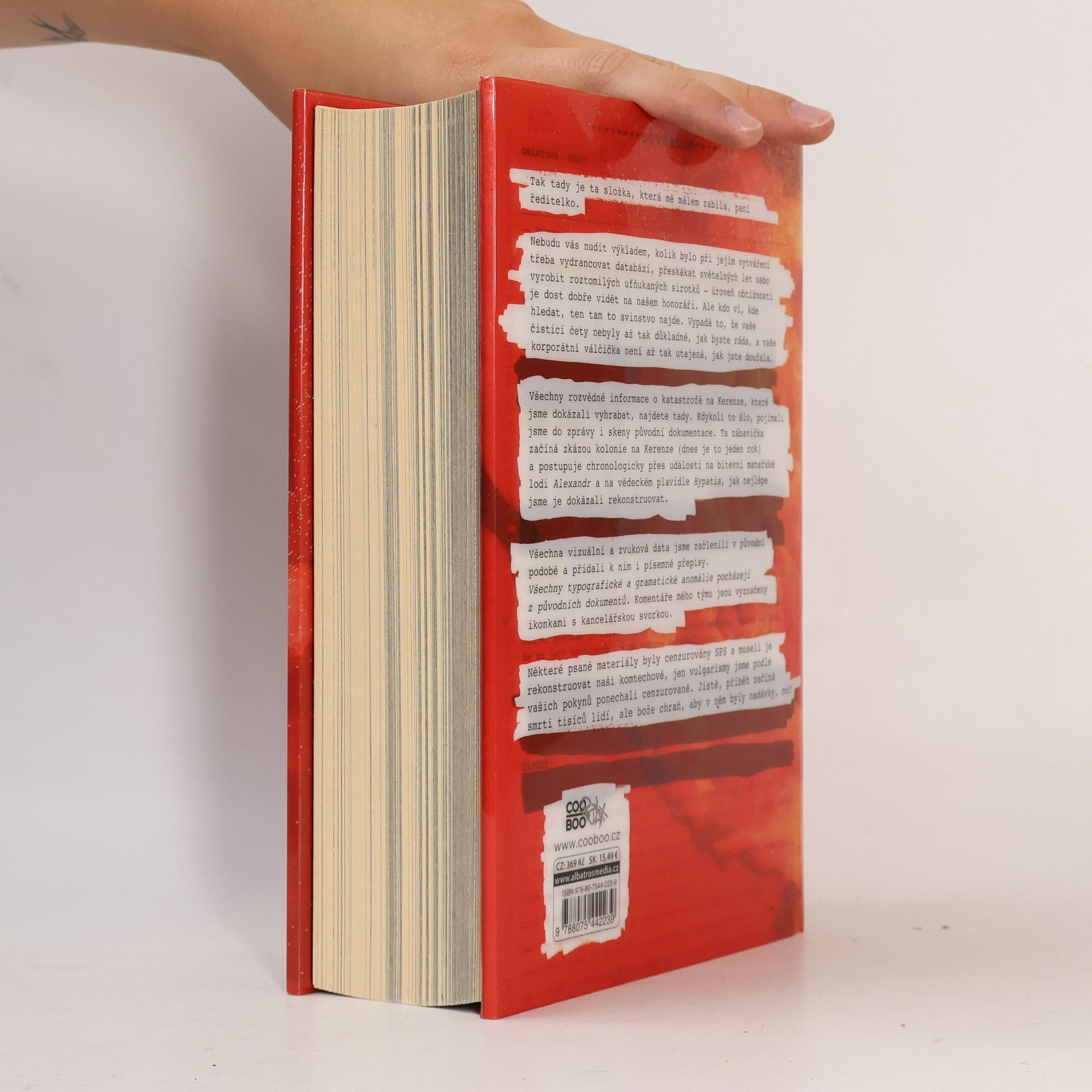 Amie Kaufman Akta illuminae 01, Illuminae