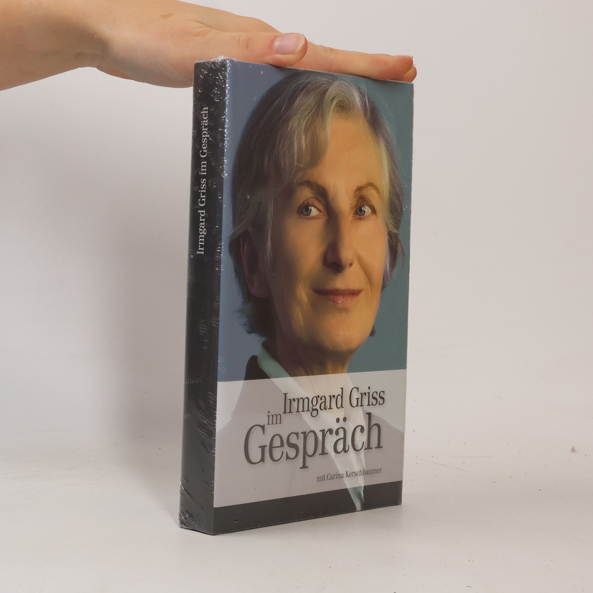 Irmgard Griss im Gespräch mit Carina Kerschbaumer