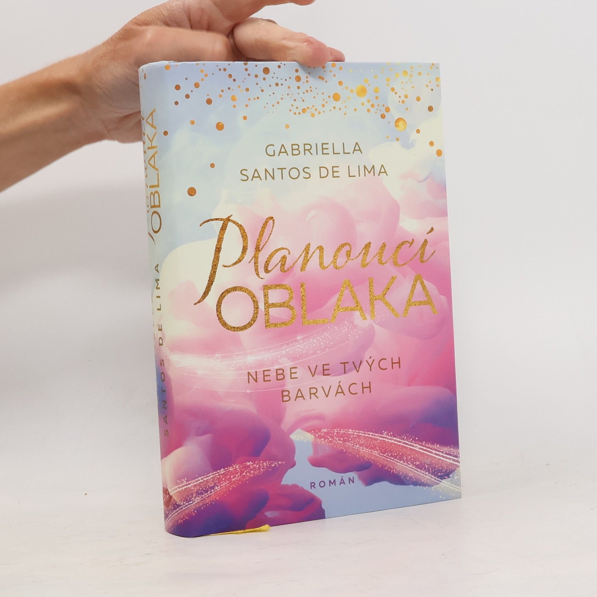 Gabriella Santos de Lima Planoucí oblaka