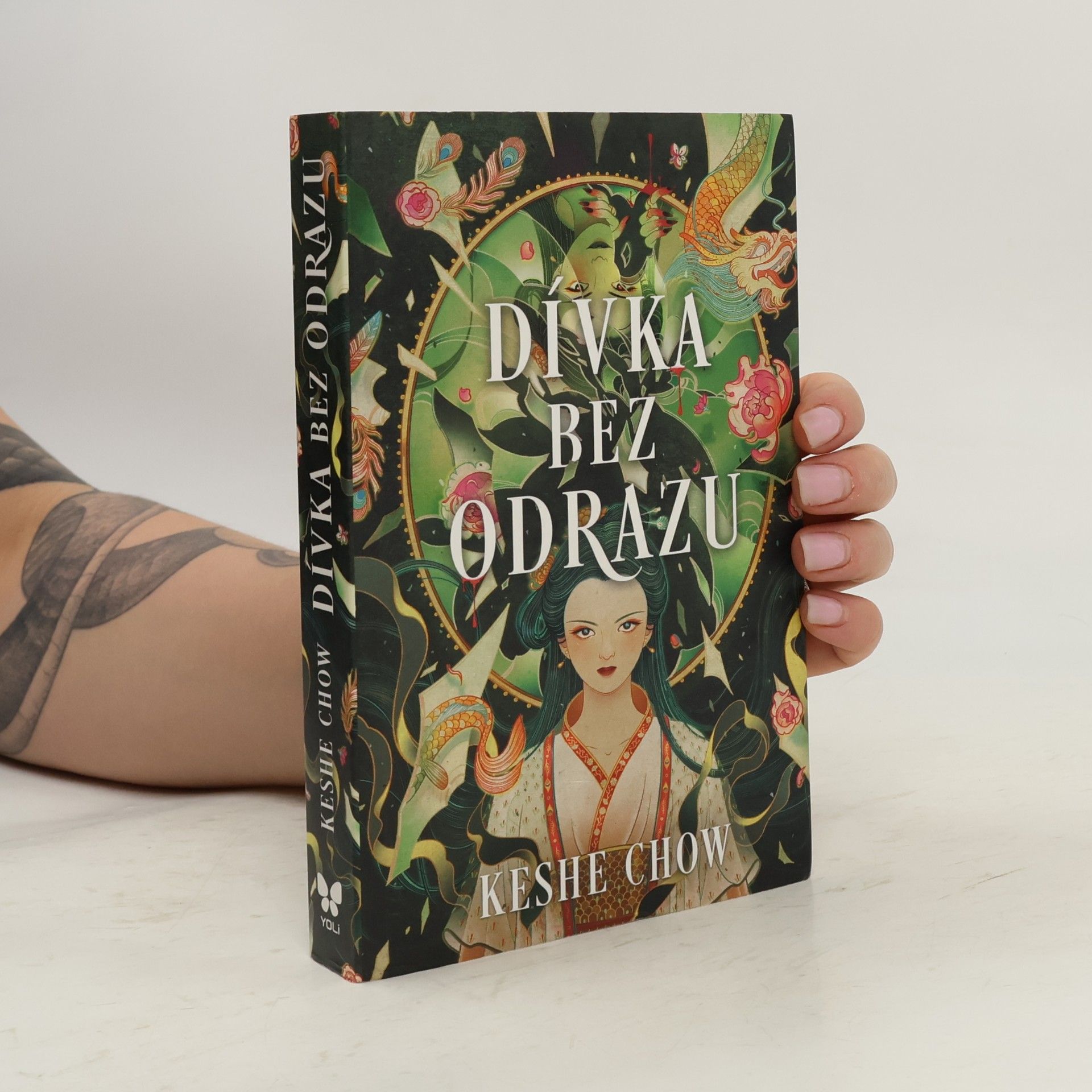 Keshe Chow Dívka bez odrazu