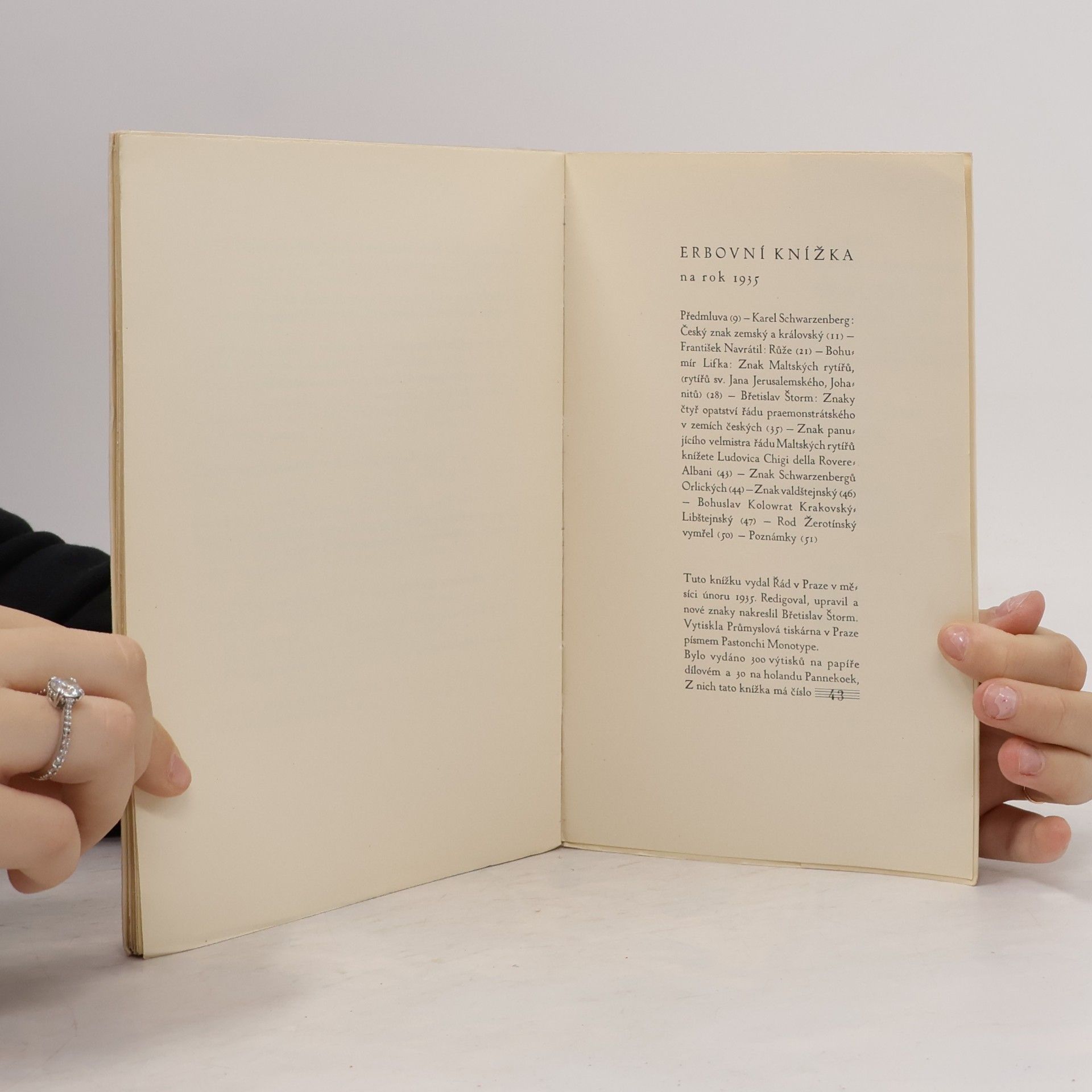 Various authors Erbovní knížka na rok 1935