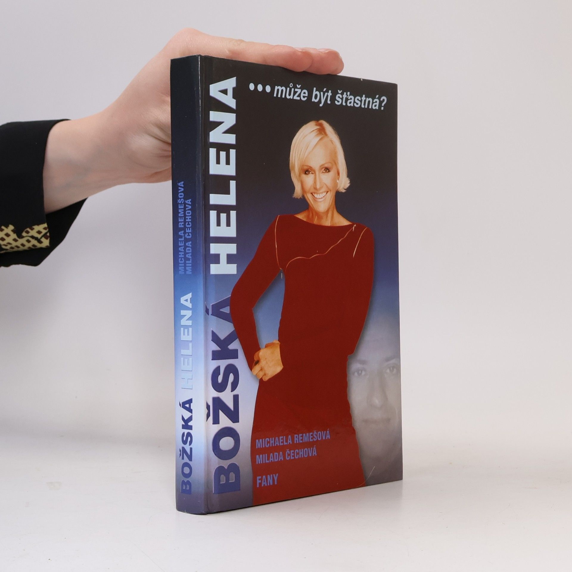 Božská Helena ...může být šťastná?