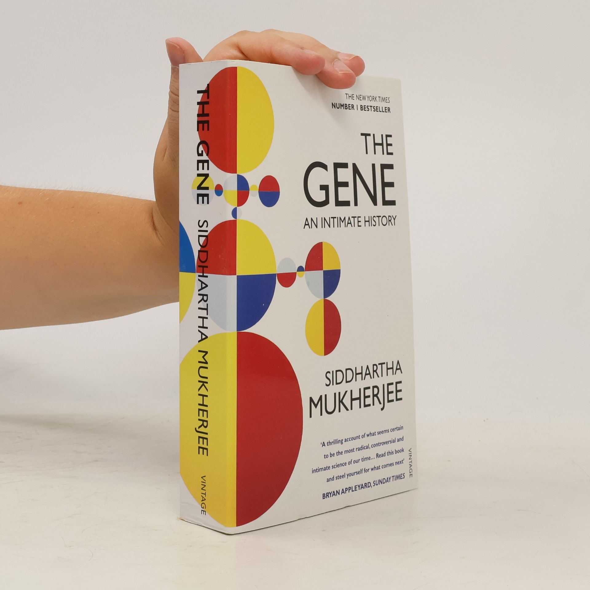 Siddhartha Mukherjee The Gene. An Intimate History