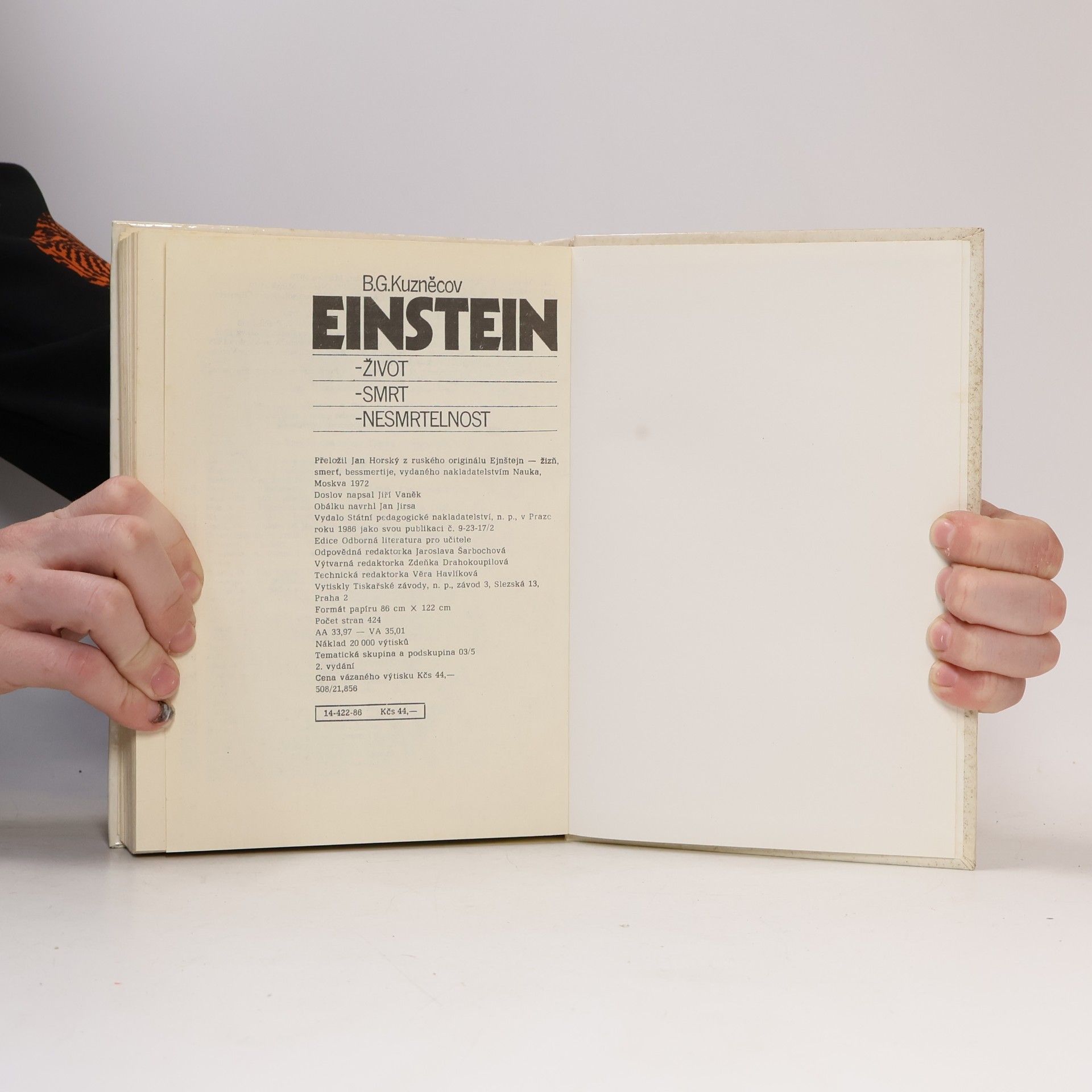 Boris Grigorjevič Kuzněcov Einstein. Život, smrt, nesmrtelnost