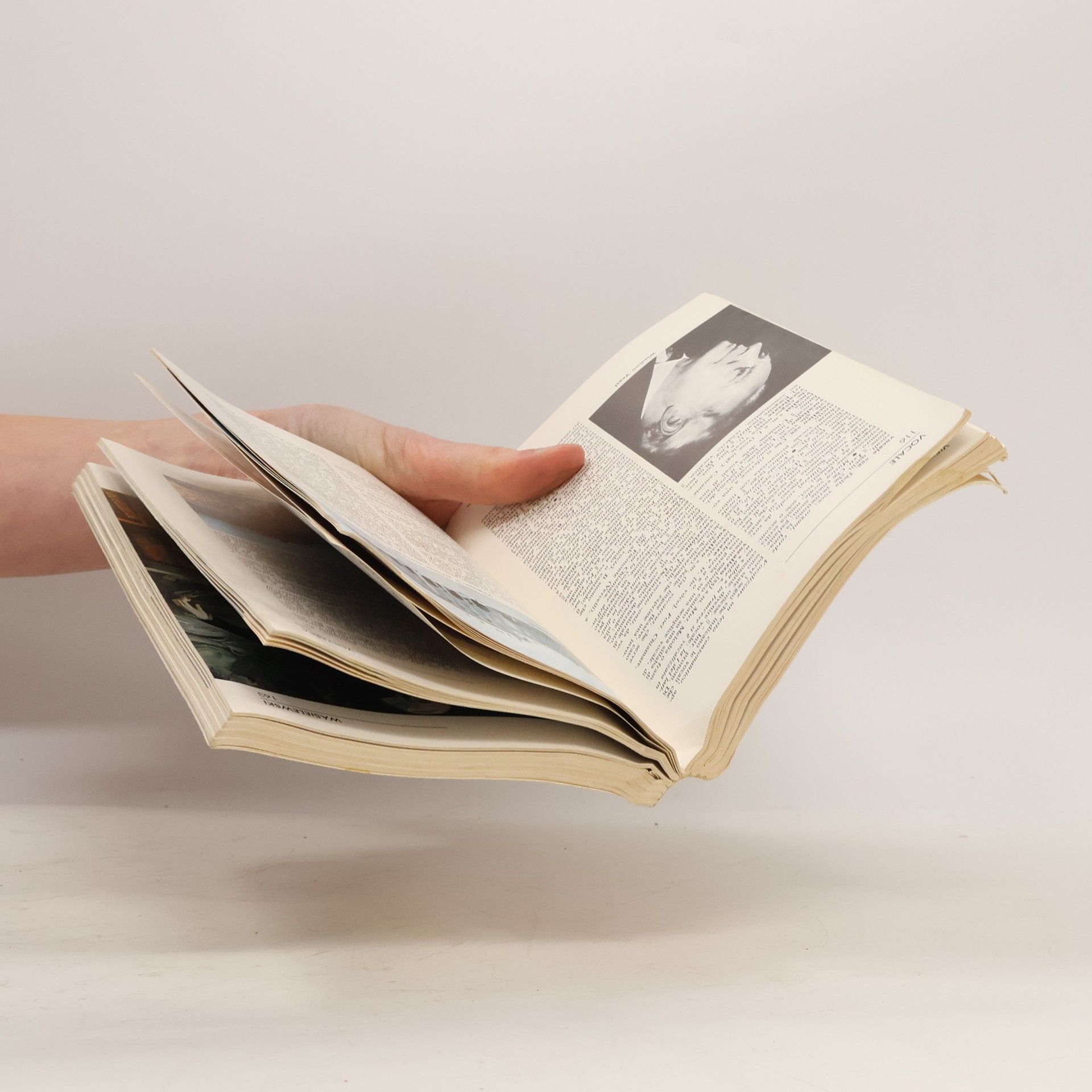 AA.VV. Moderna Enciclopedia Rizzoli