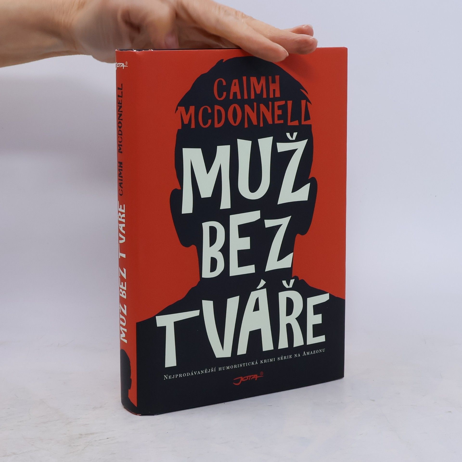 Caimh McDonnell Muž bez tváře