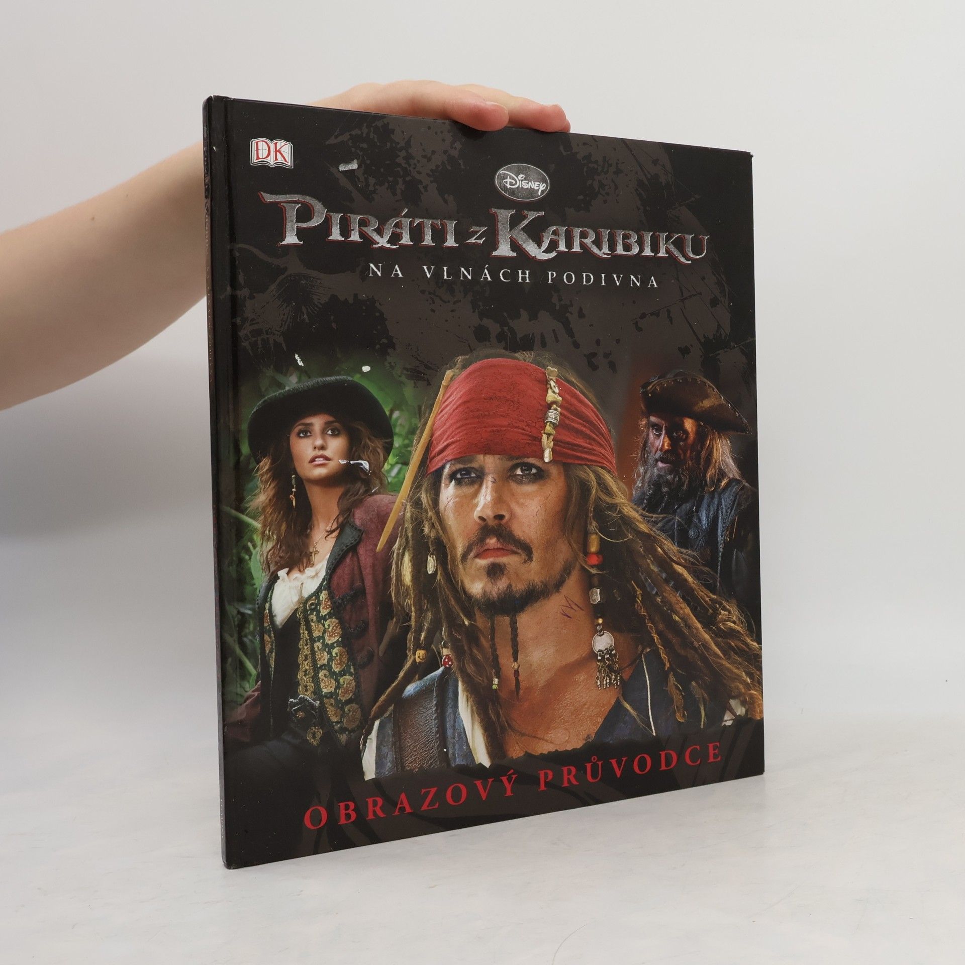 Piráti z Karibiku. Obrazový průvodce. Na vlnách podivna