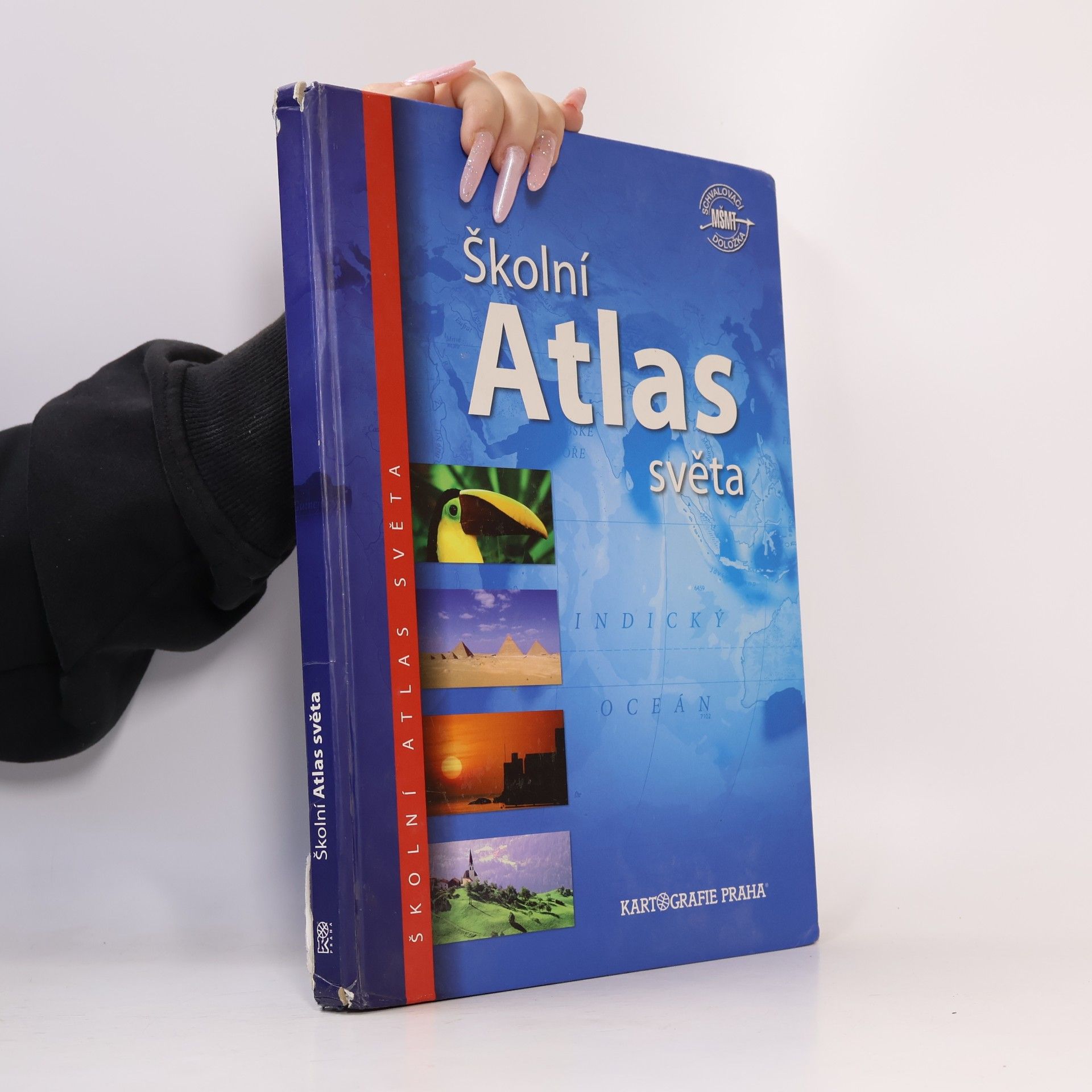 Kolektiv autorů Školní atlas světa