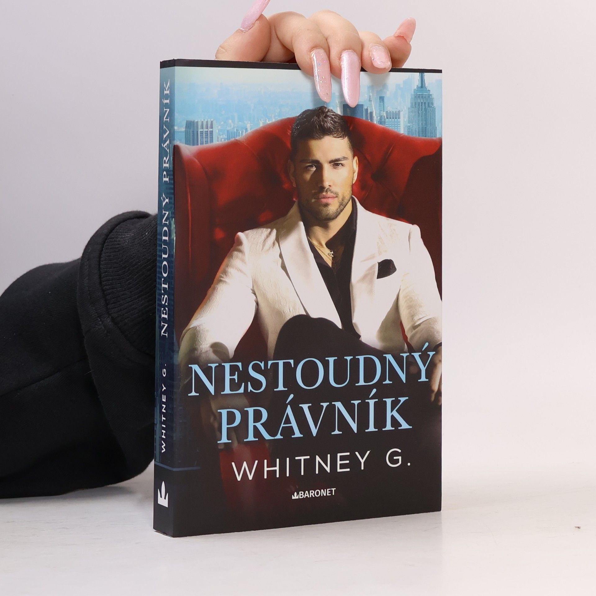 Whitney Gracia Williams Nestoudný právník