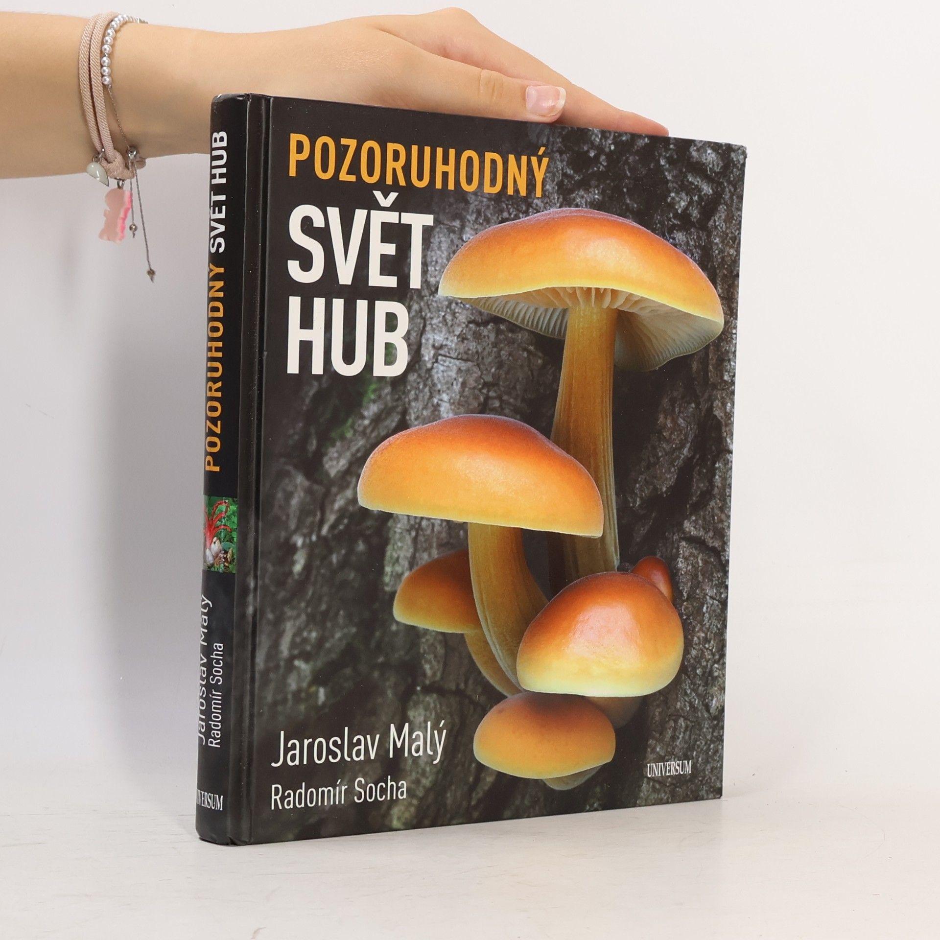 Jaroslav Mozga Pozoruhodný svět hub