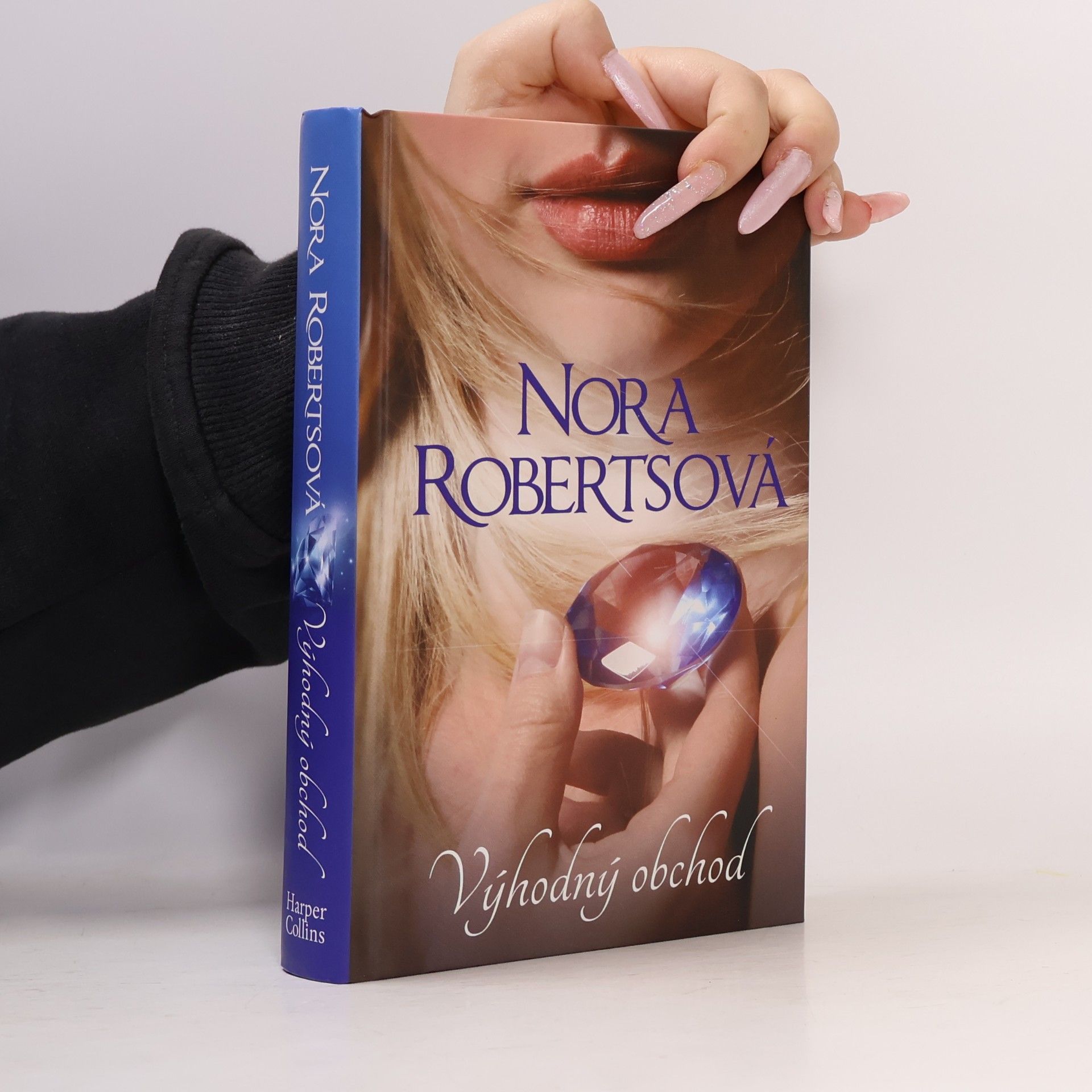 Nora Roberts Výhodný obchod