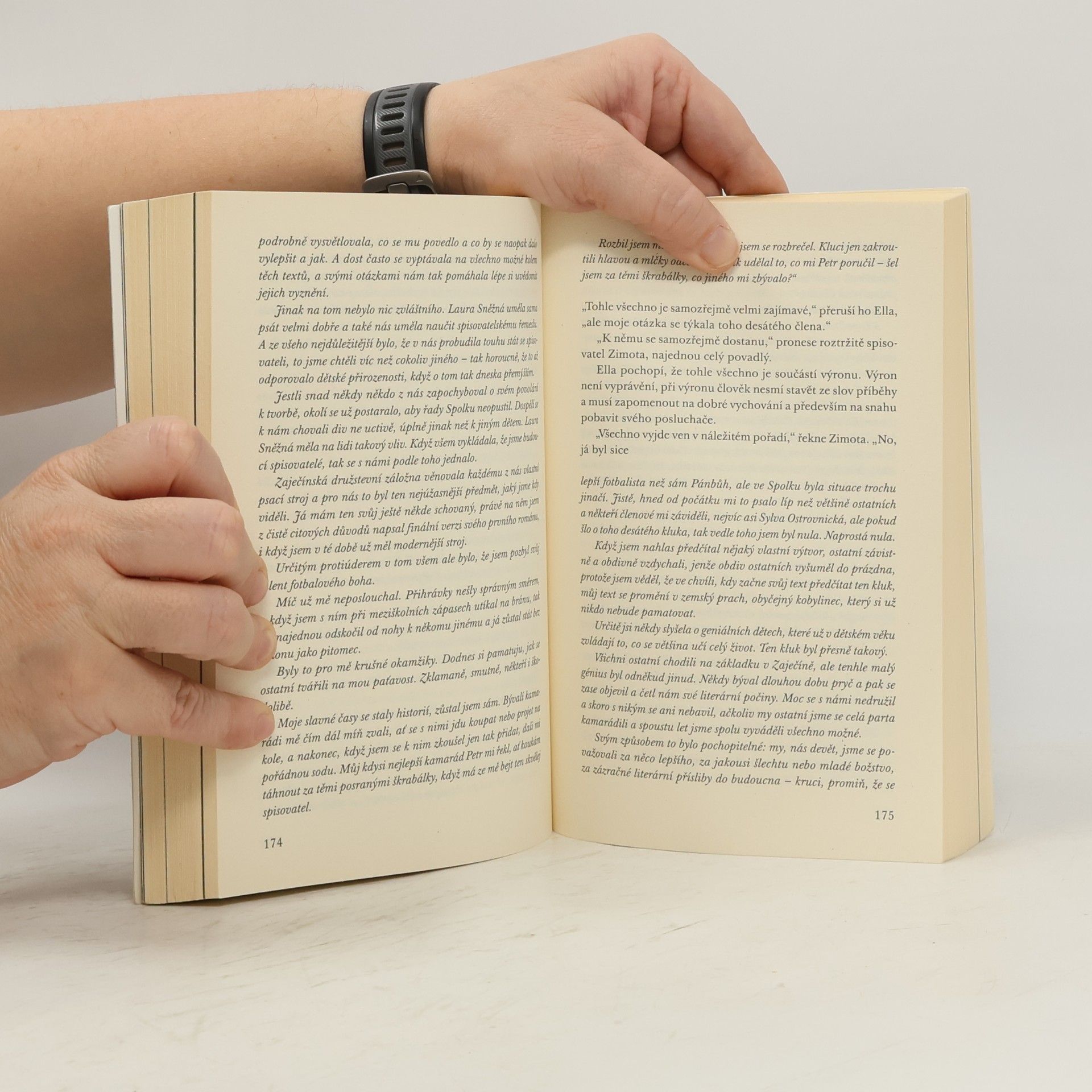 Pasi Ilmari Jääskeläinen Literární spolek Laury Sněžné