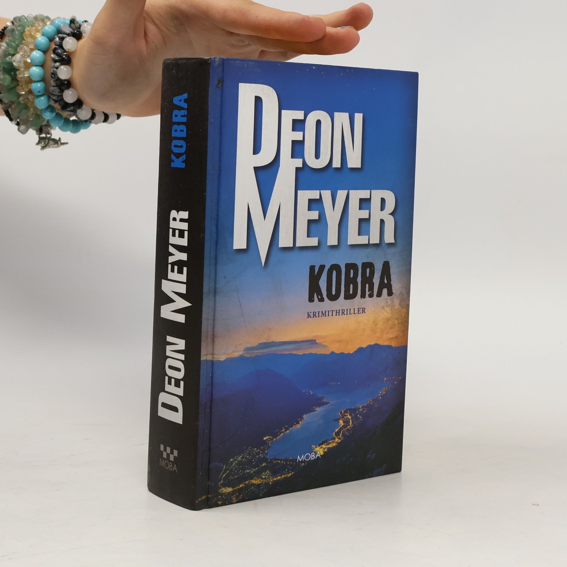 Deon Meyer Kobra