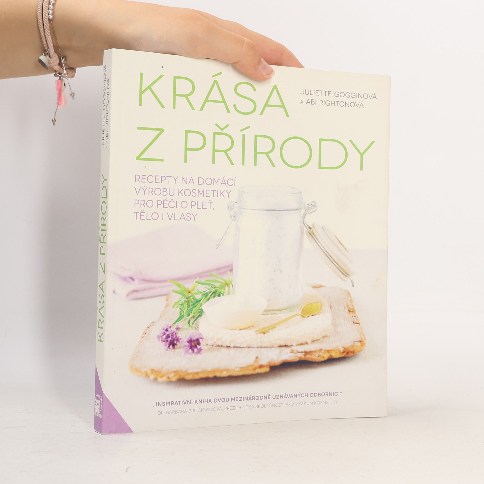 Abi Righton Krása z přírody. Recepty na domácí výrobu kosmetiky pro péči o pleť, tělo i vlasy