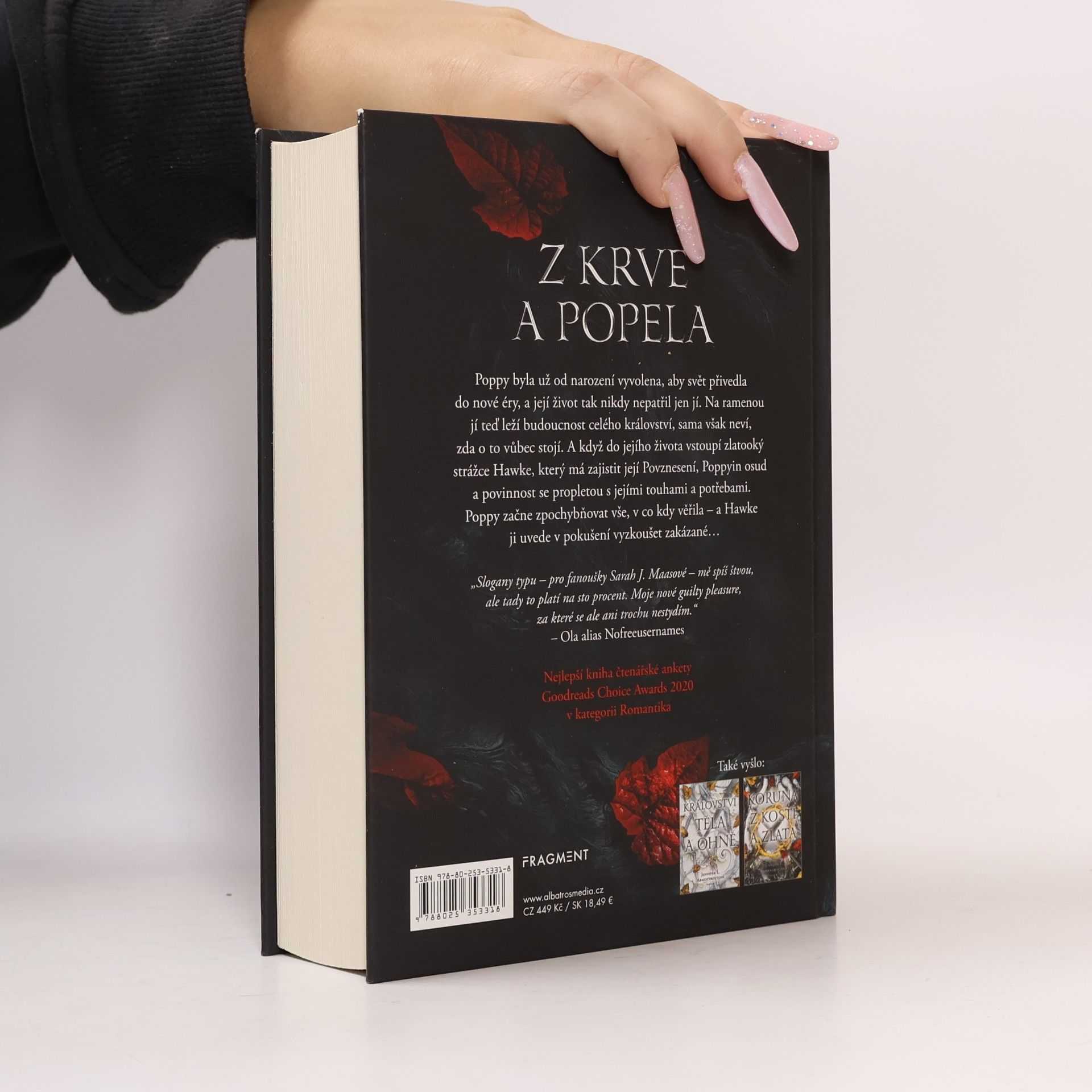 Jennifer Armentrout Z krve a popela