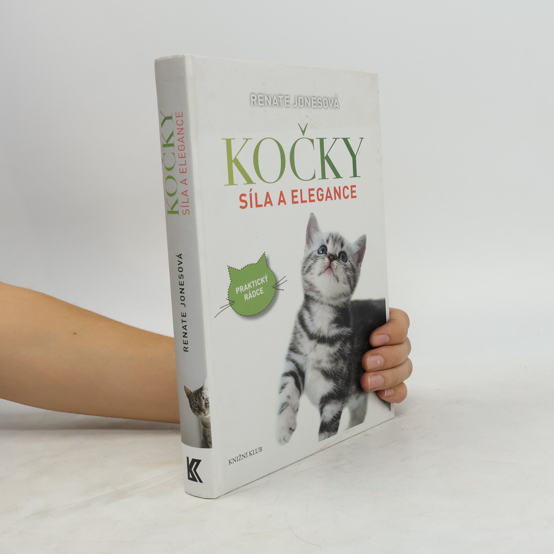 Renate Jones Kočky : síla a elegance