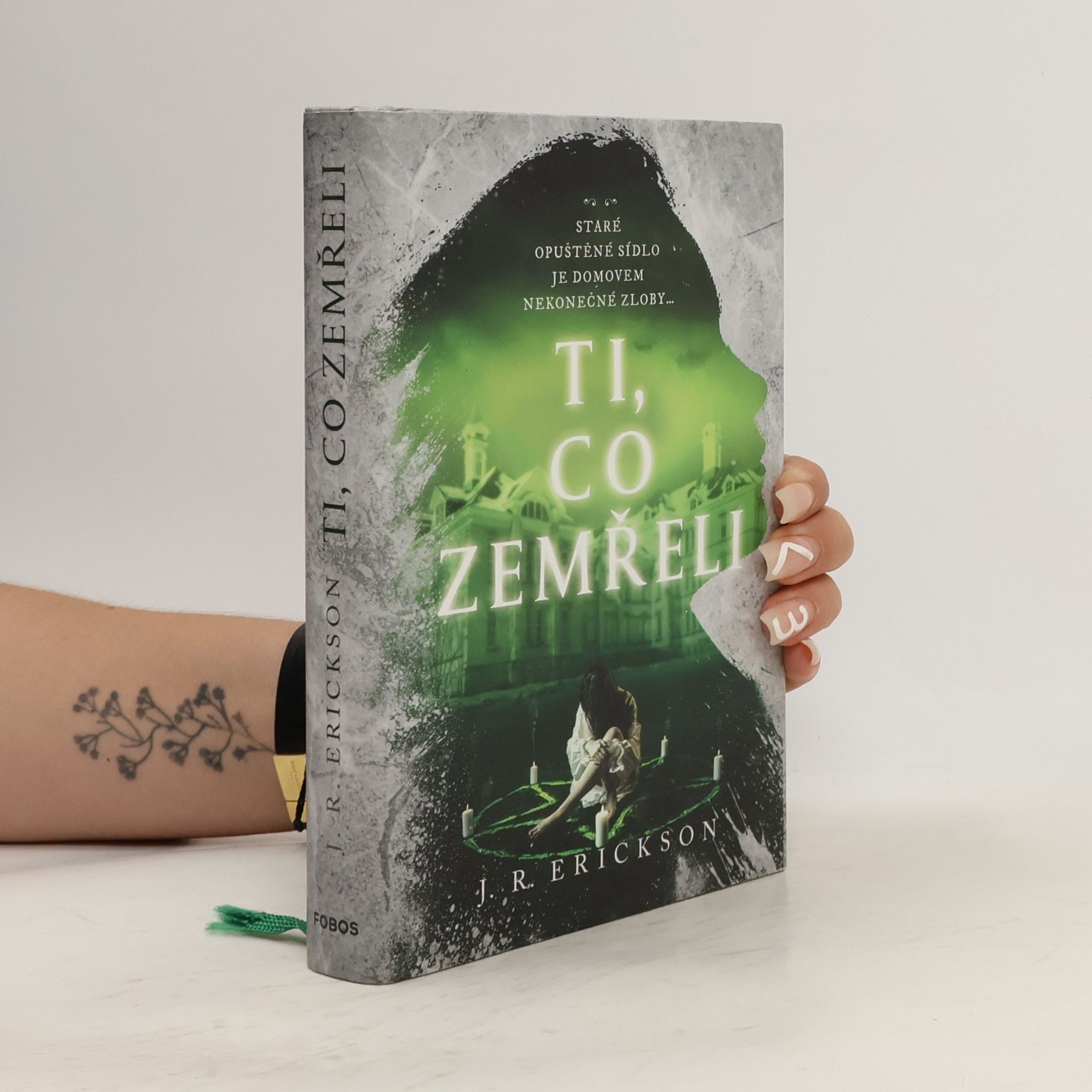 J. R. Erickson Ti, co zemřeli