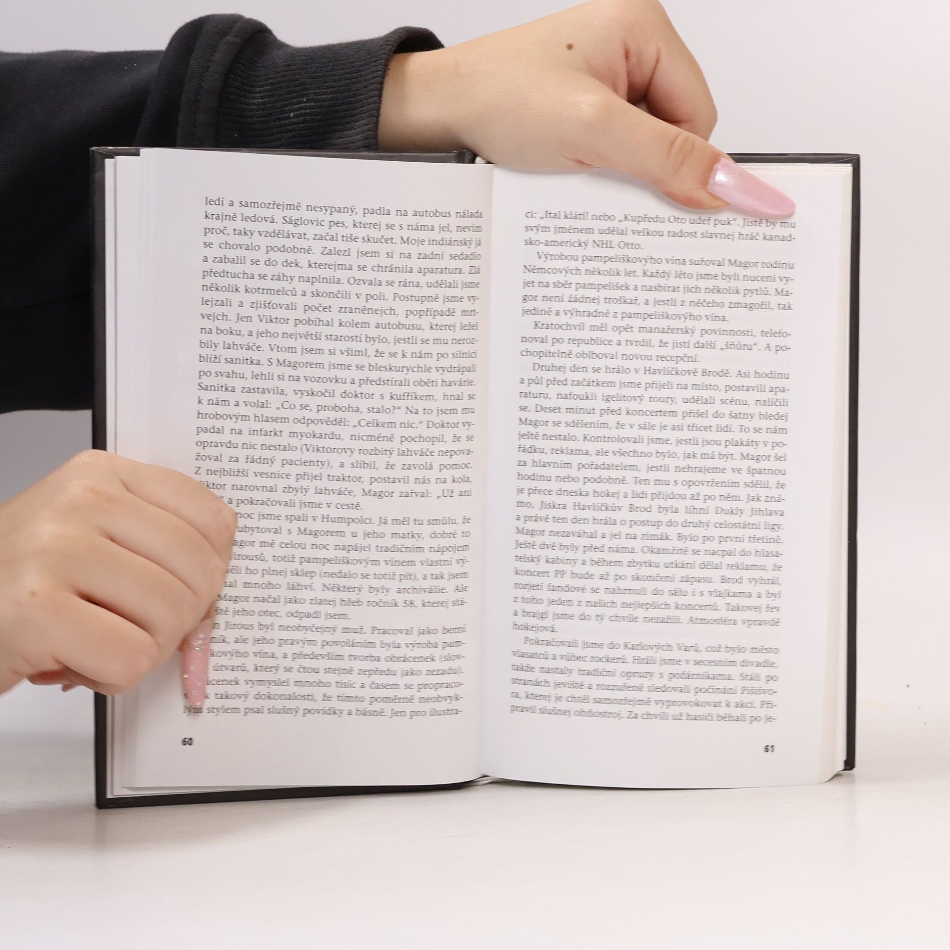 Milan Hlavsa Bez ohňů je underground