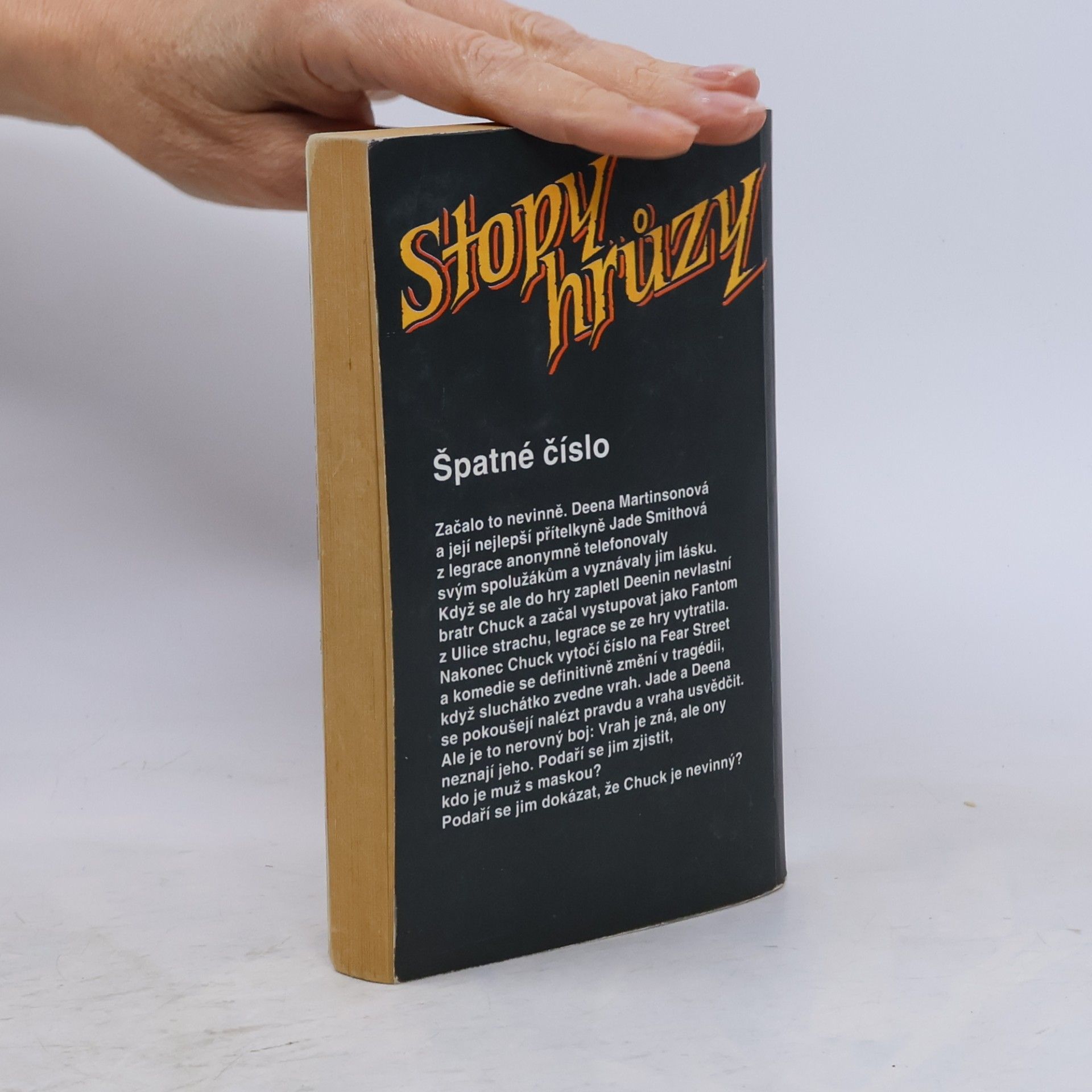 R. L. Stine Haló, tady fantom!