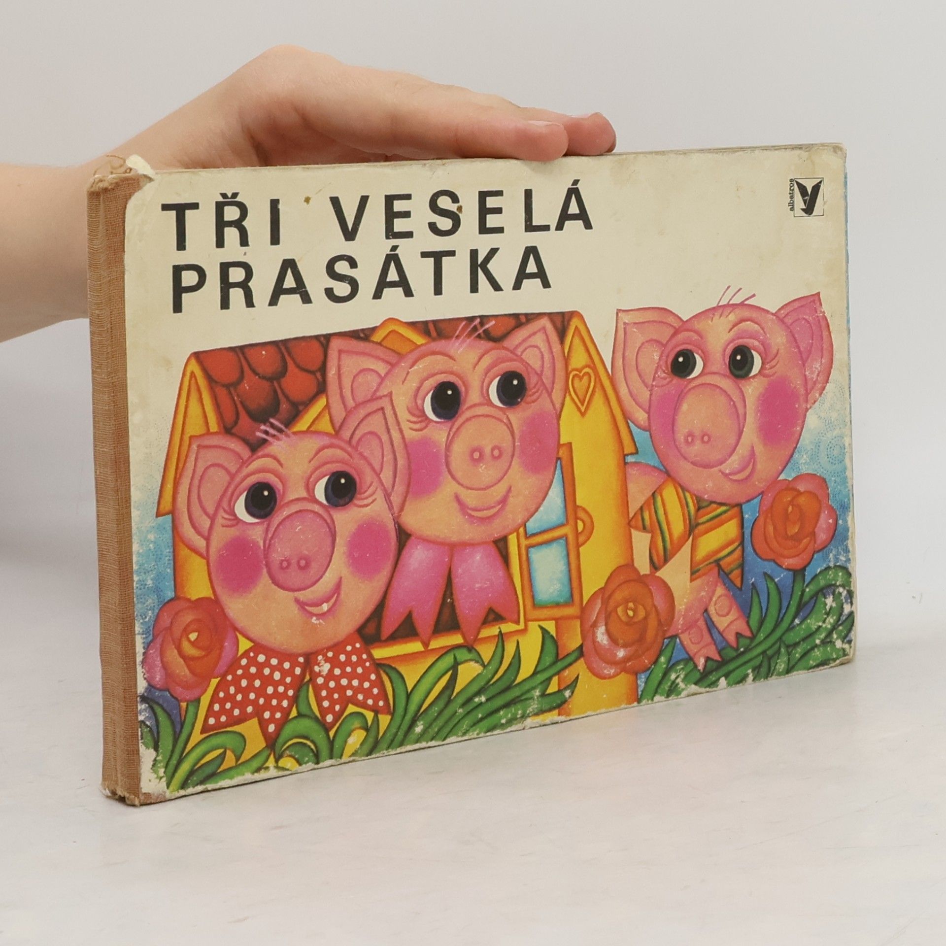 Tři veselá prasátka