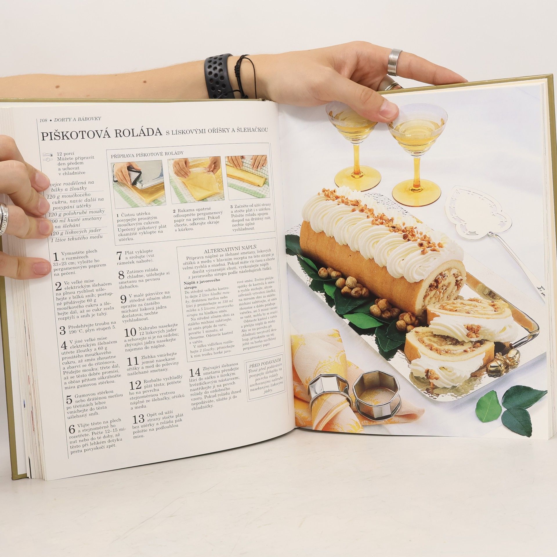 Mary Berry Dezerty a cukroví