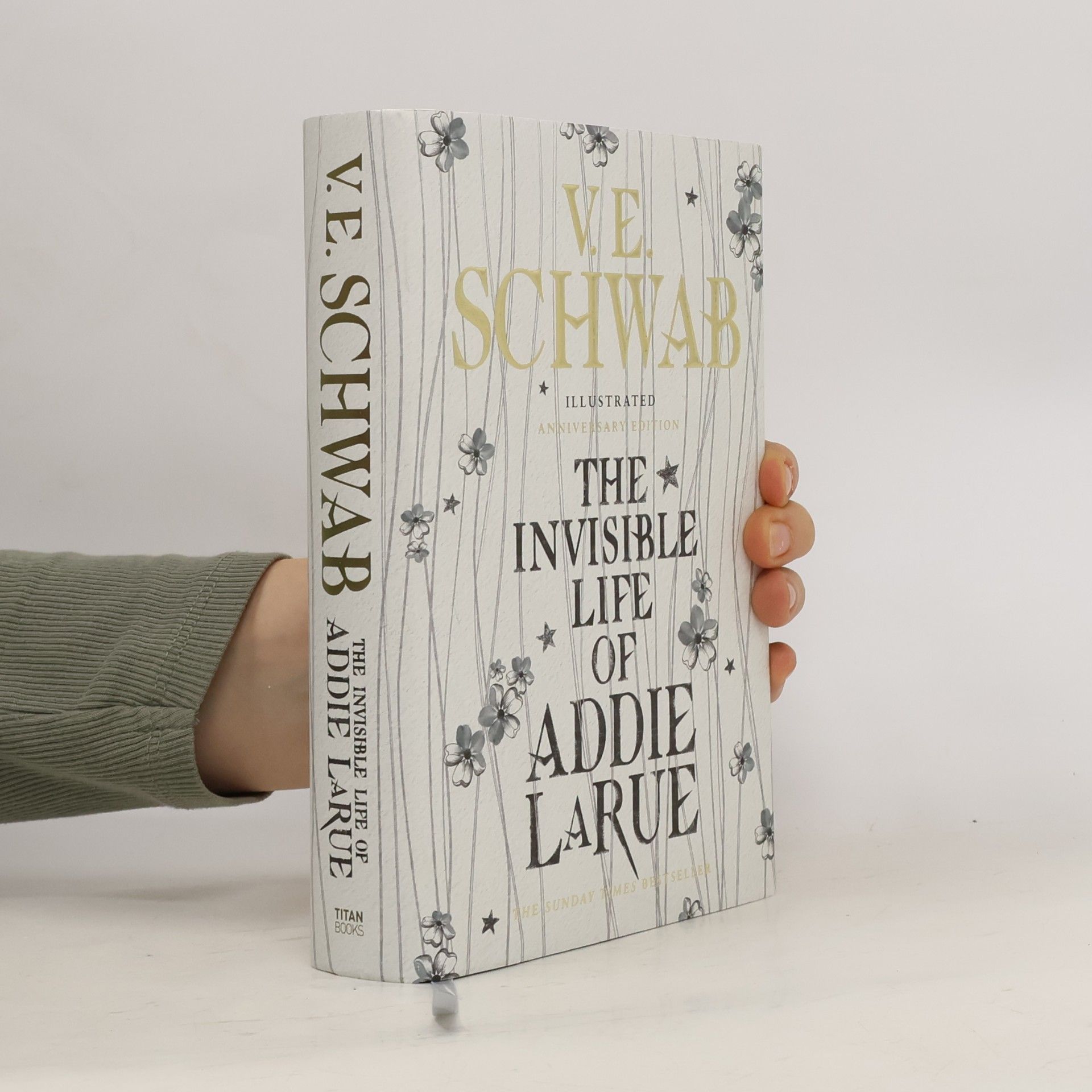 Victoria Schwab The Invisible Life of Addie LaRue
