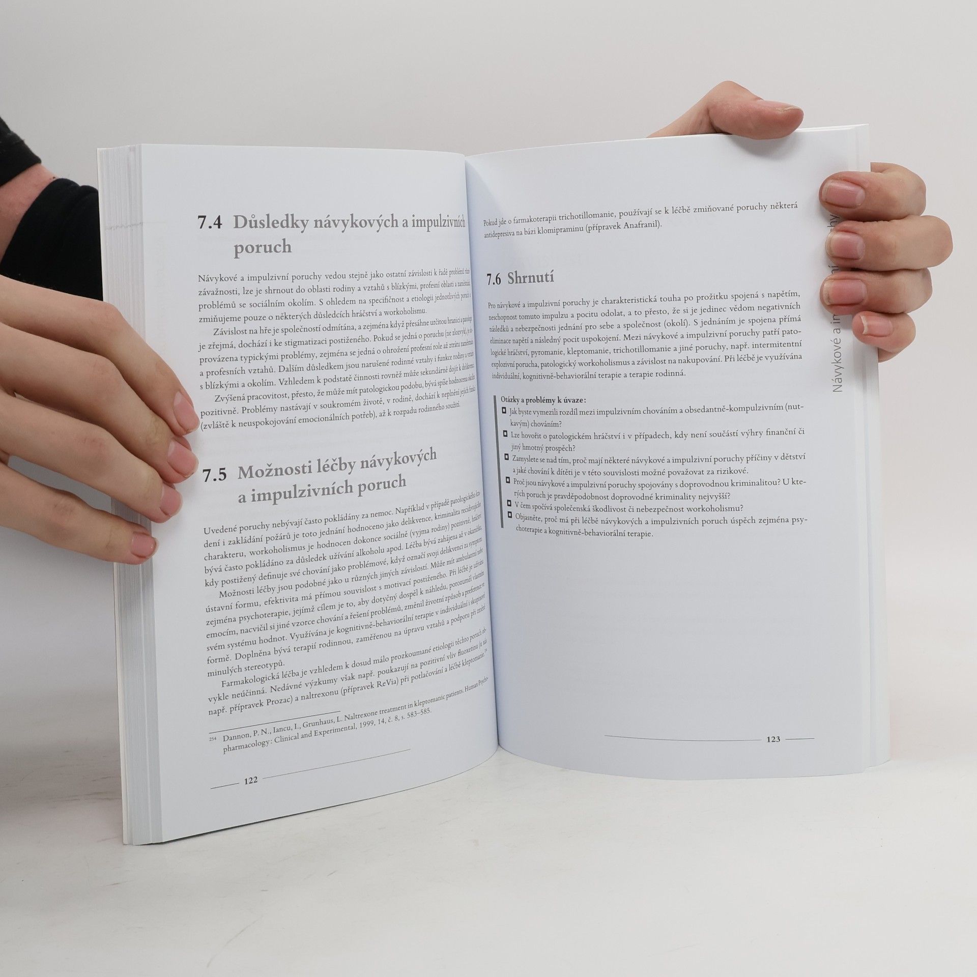 Slavomil Fischer Sociální patologie. Závažné sociálně patologické jevy, příčiny, prevence, možnosti řešení