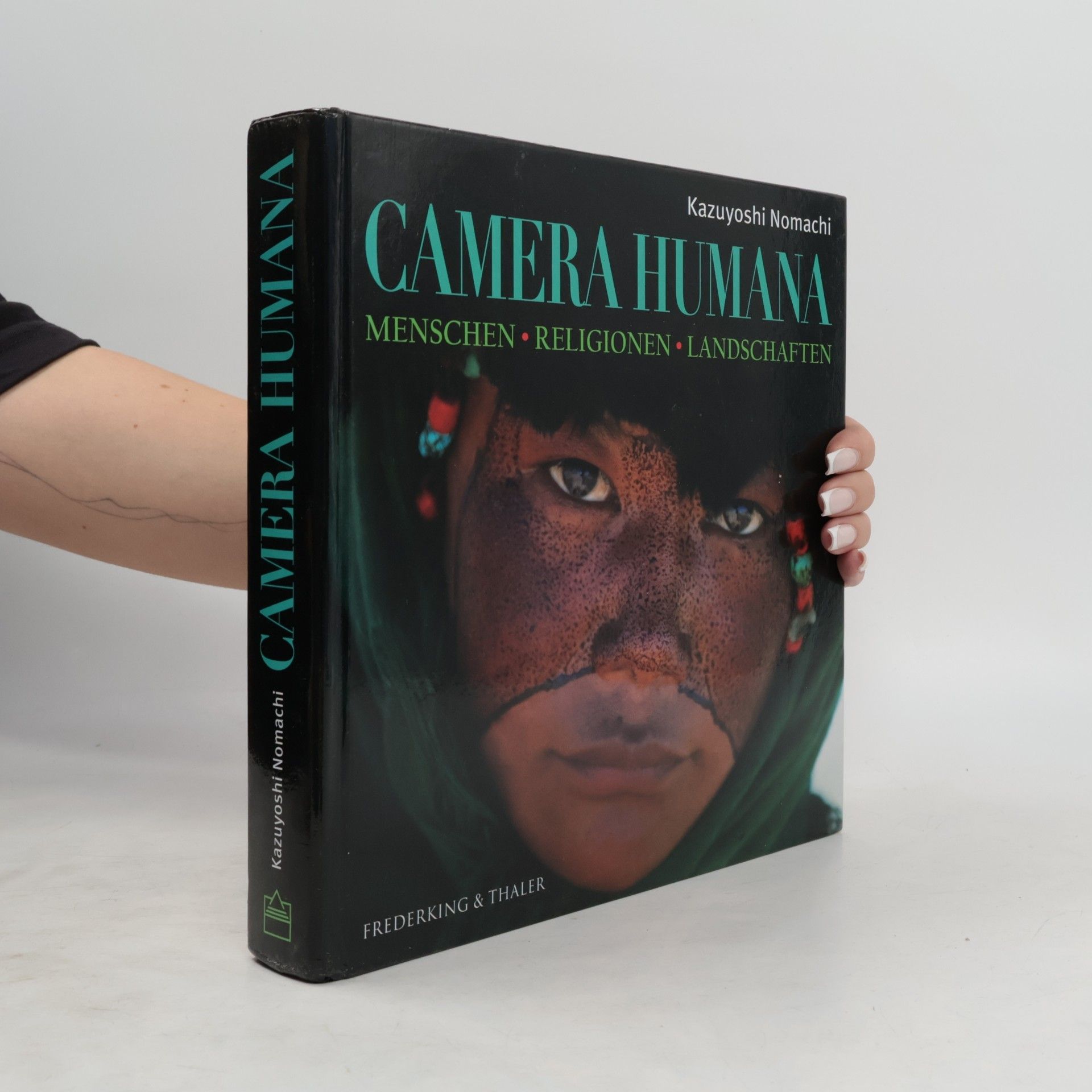 Kazuyoshi Nomachi Camera humana