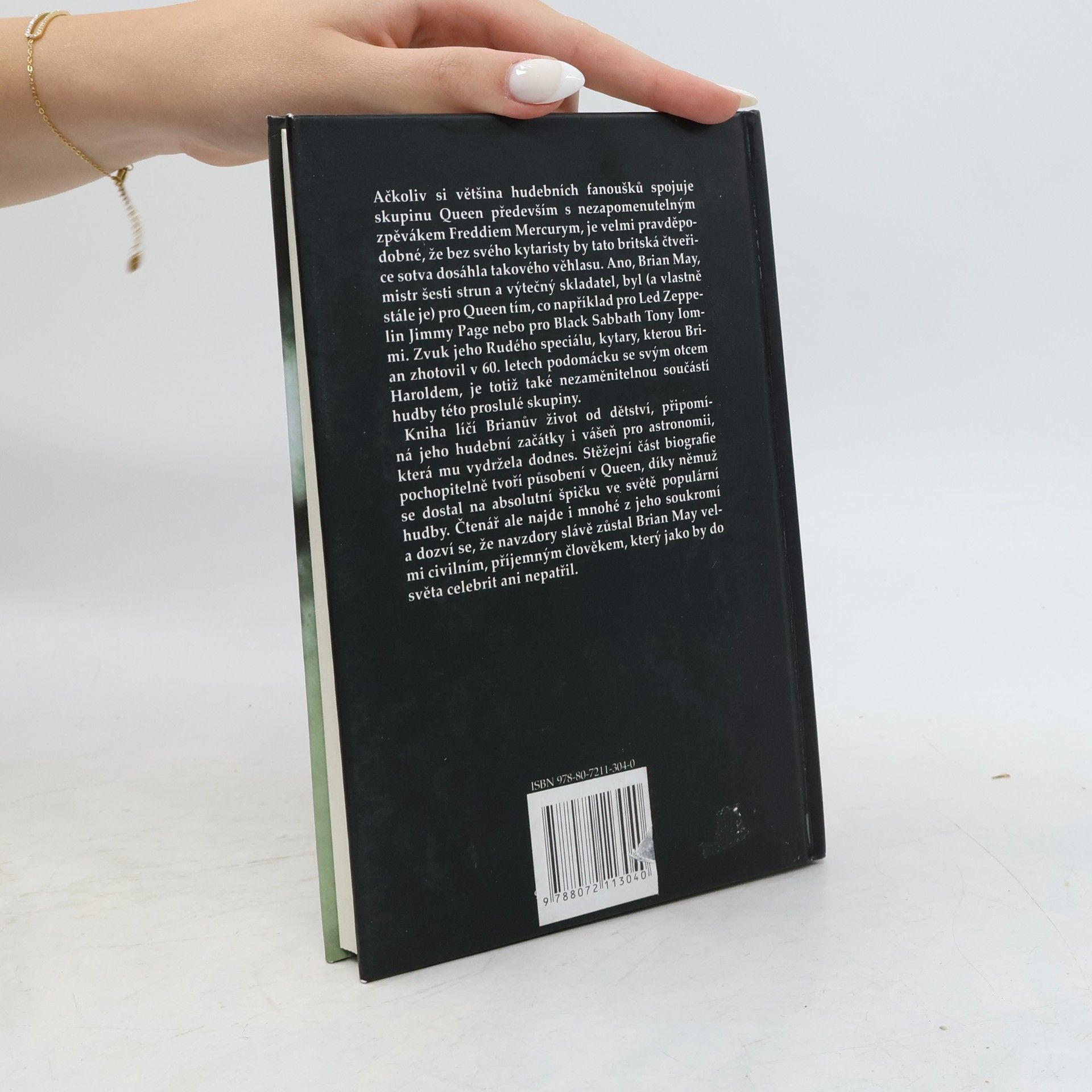 Laura Jackson Brian May – Biografie