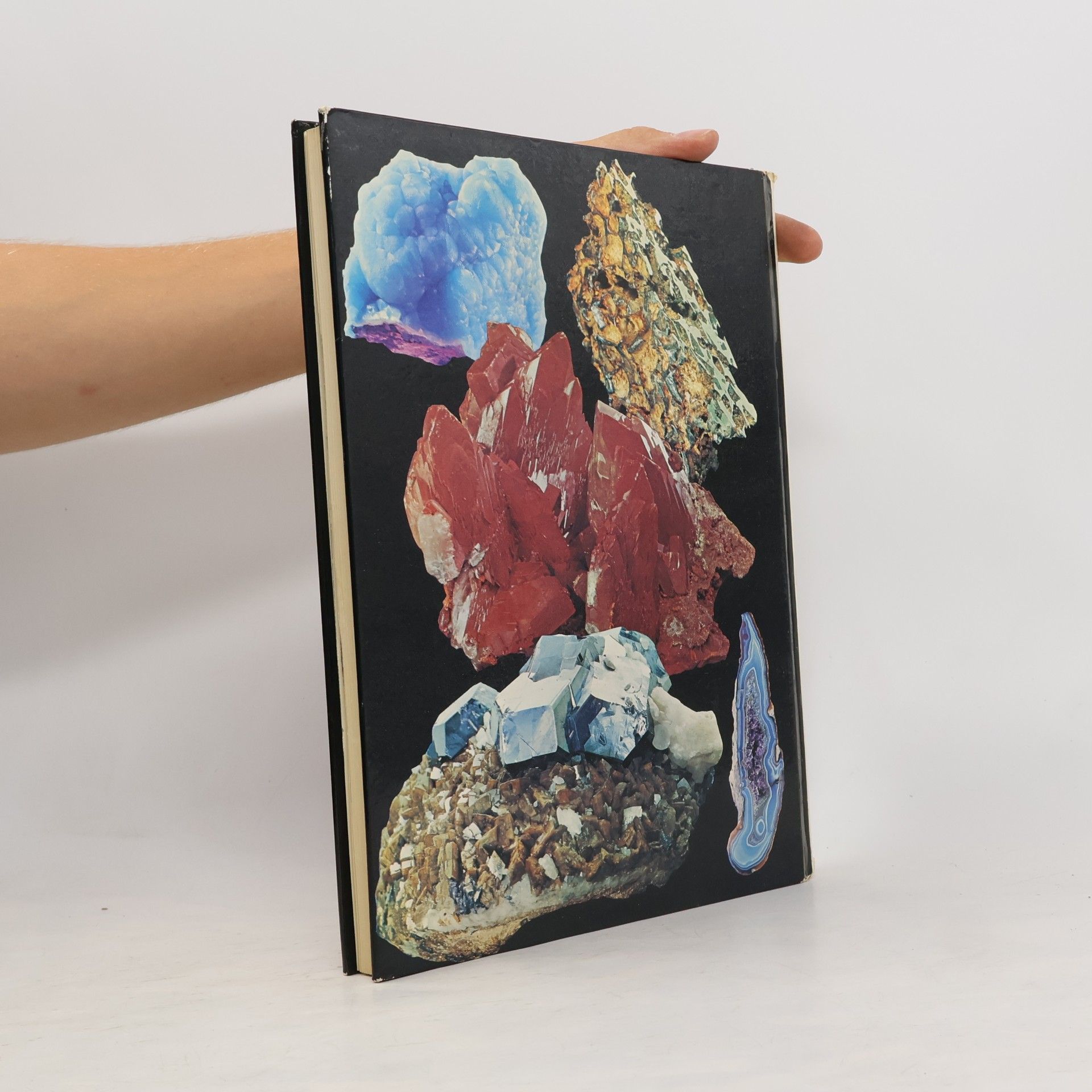 Autores varios Edelsteine und Mineralien