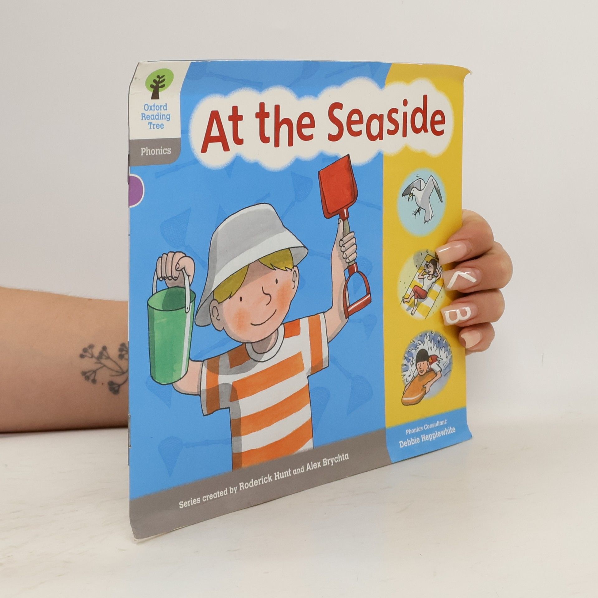 Oxford Reading Tree - 1: At the Seaside