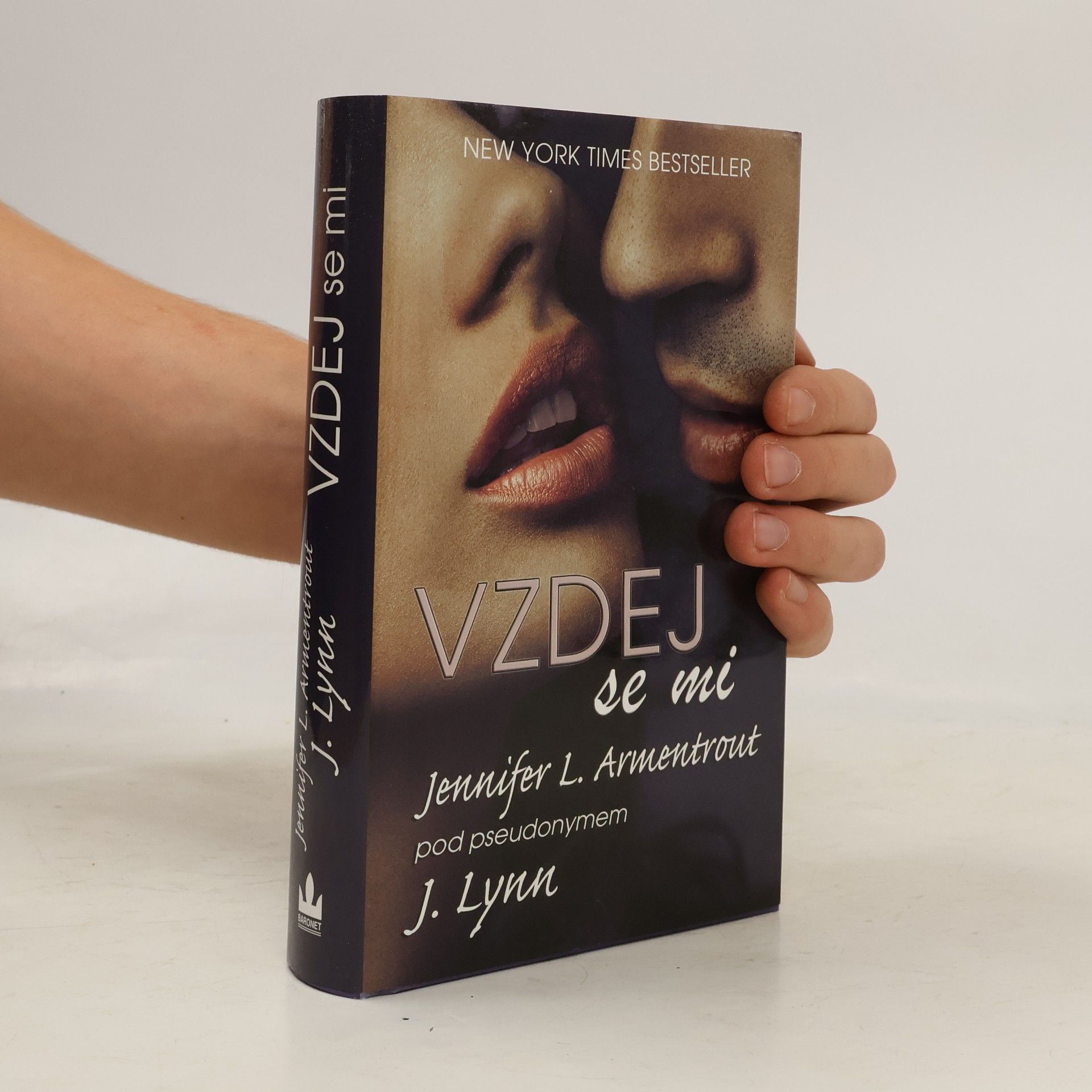 Jennifer L. Armentrout Vzdej se mi