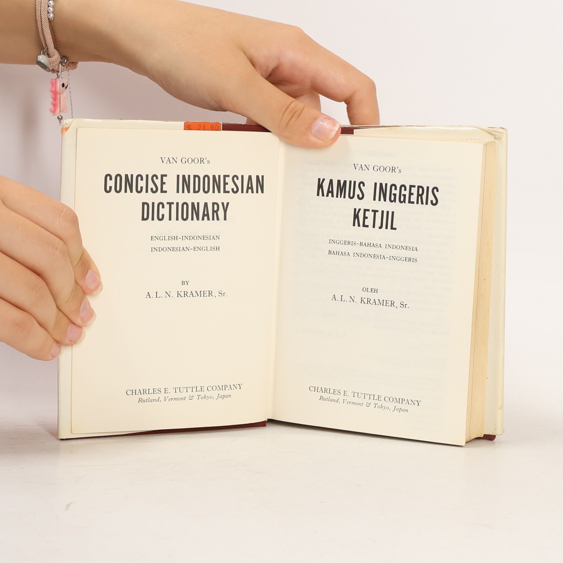A. L. N. Kramer, Sr. Van Goor's Concise Indonesian Dictionary