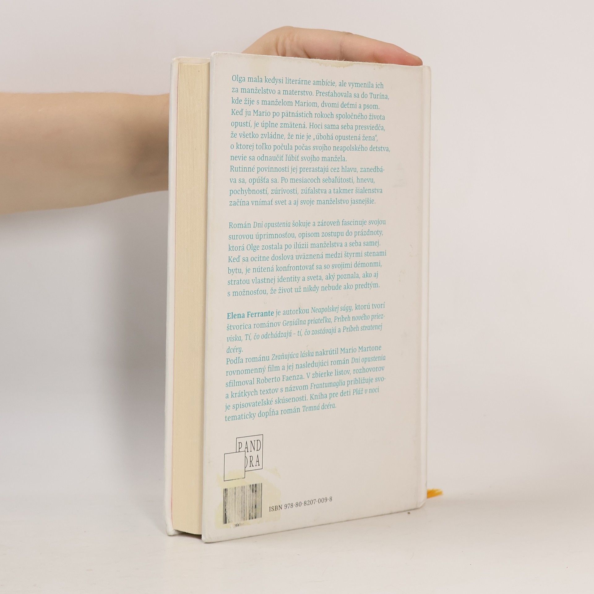 Elena Ferrante Dni opustenia