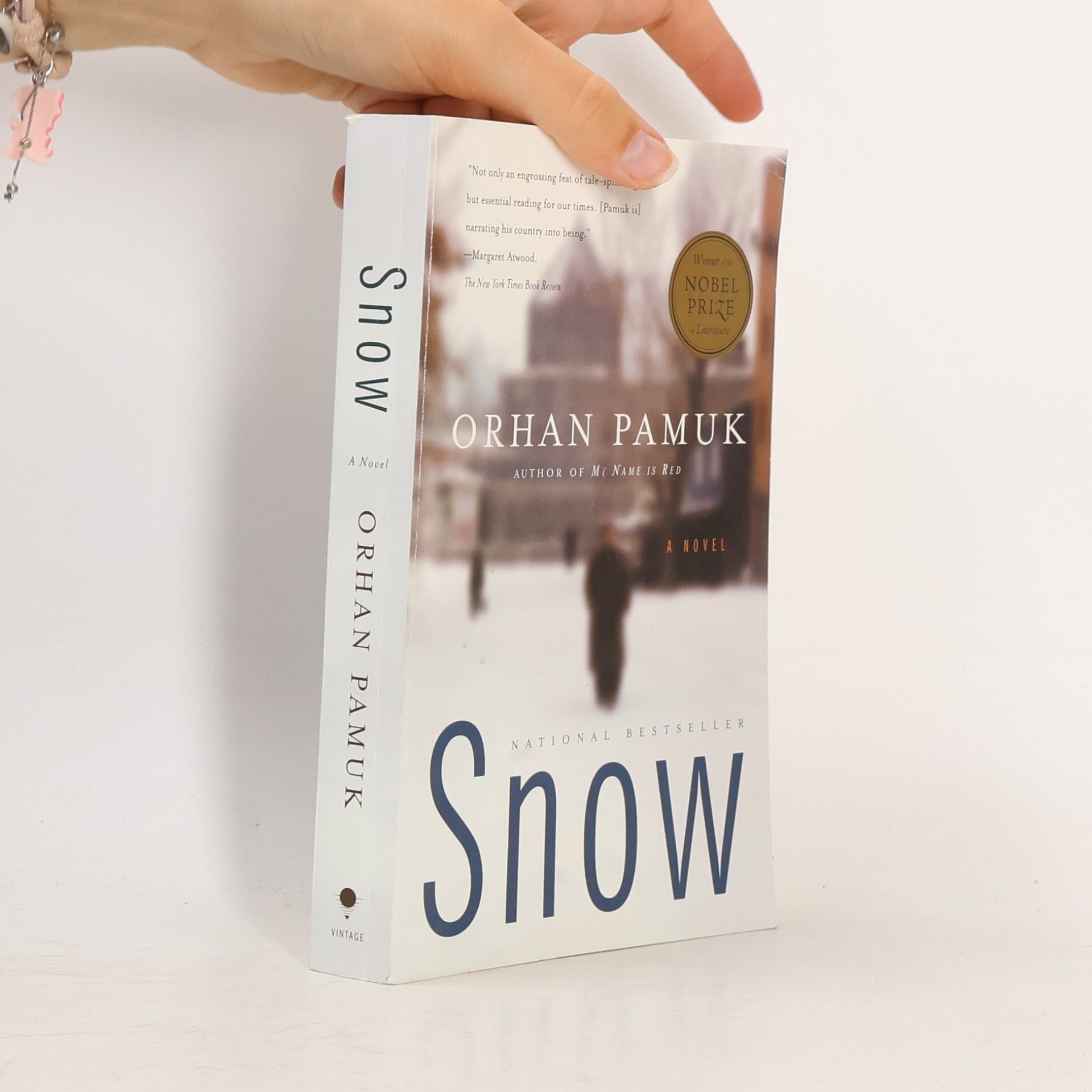 Orhan Pamuk Snow