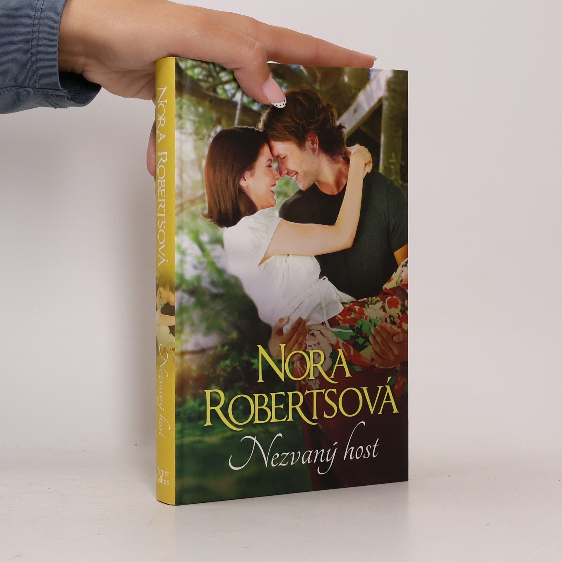 Nora Roberts Nezvaný host