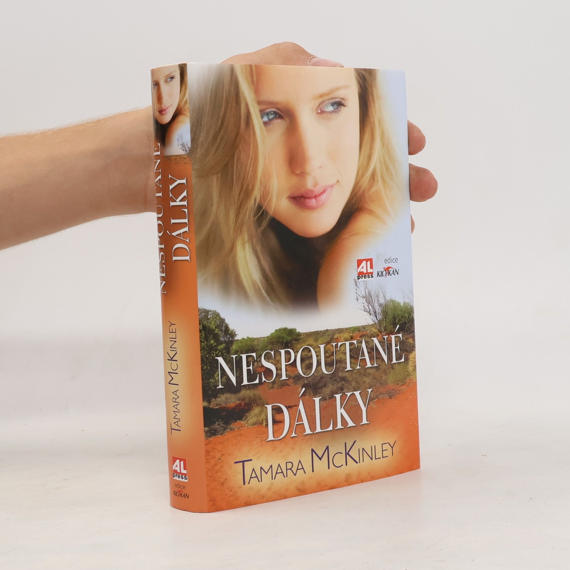 Tamara McKinley Nespoutané dálky