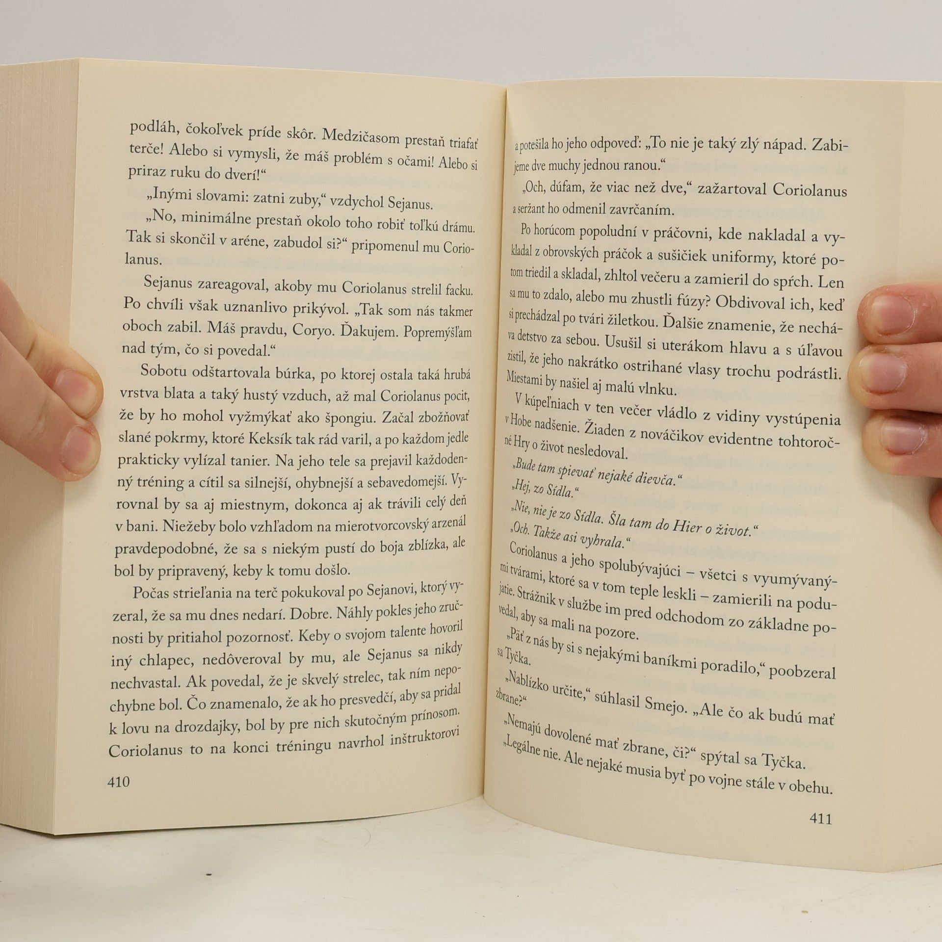 Suzanne Collins Balada o hadoch a vtáčatkách