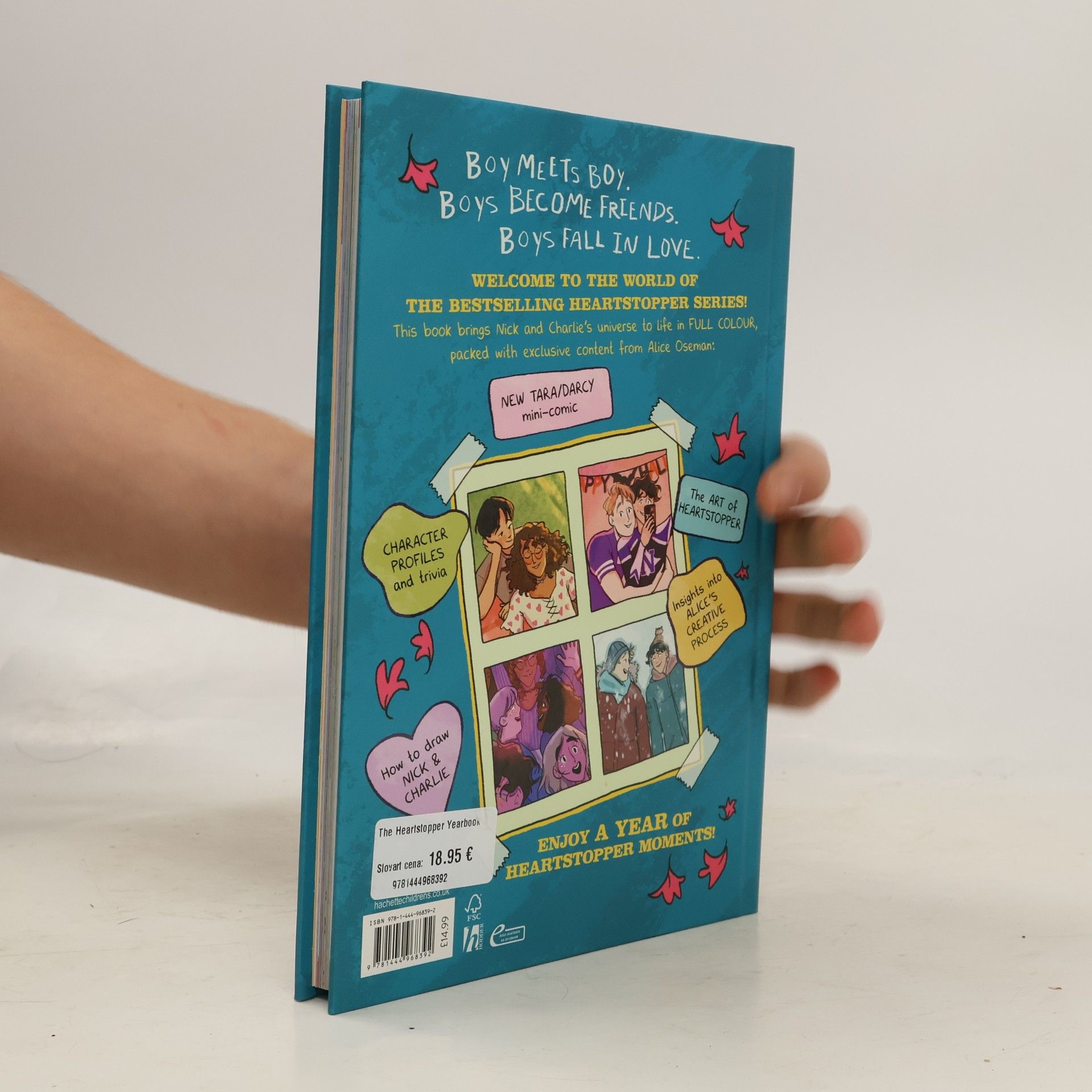 Alice Oseman The Heartstopper yearbook