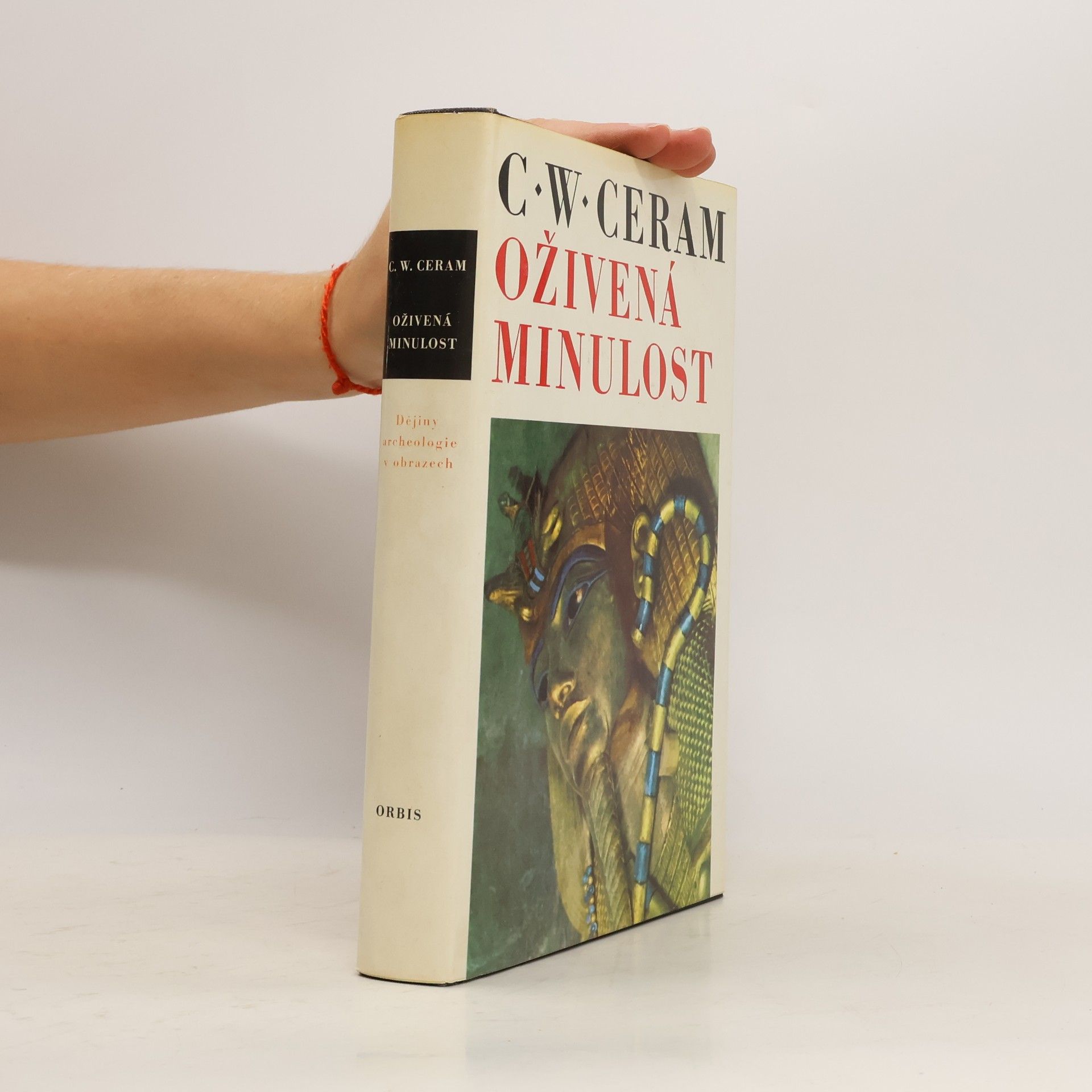 C. W. Ceram Oživená minulost
