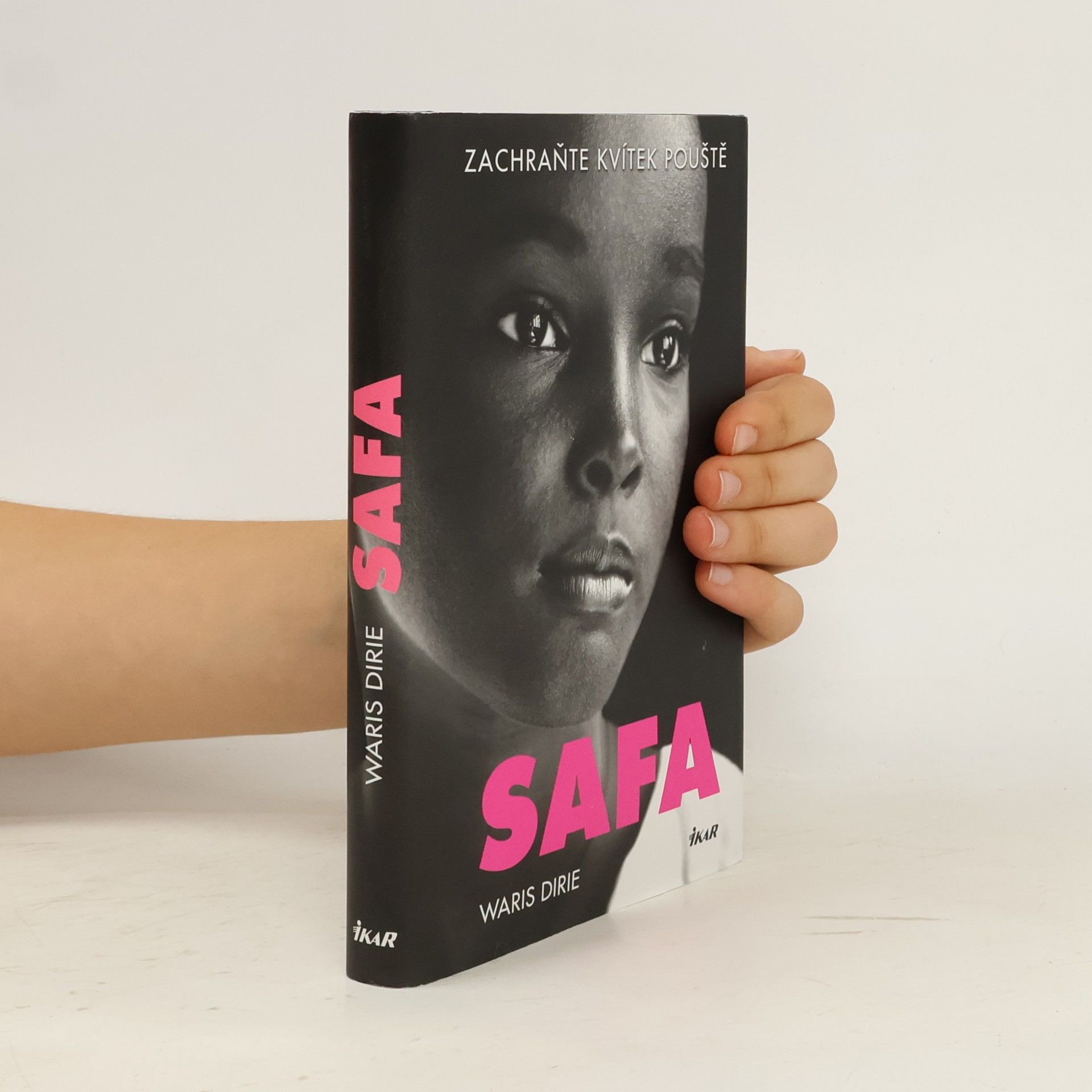 Waris Dirieová Safa: Zachraňte kvítek pouště