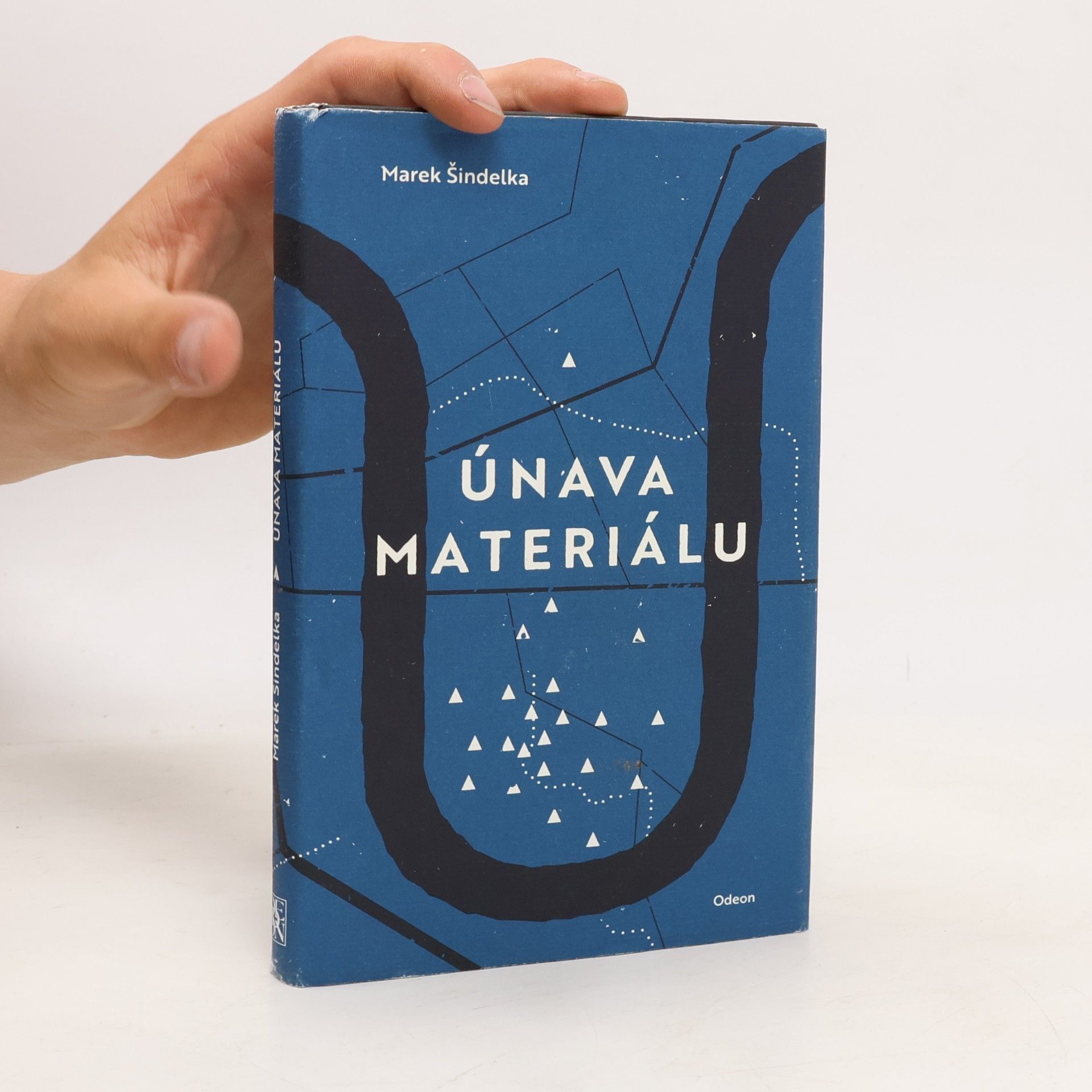 Marek Šindelka Únava materiálu